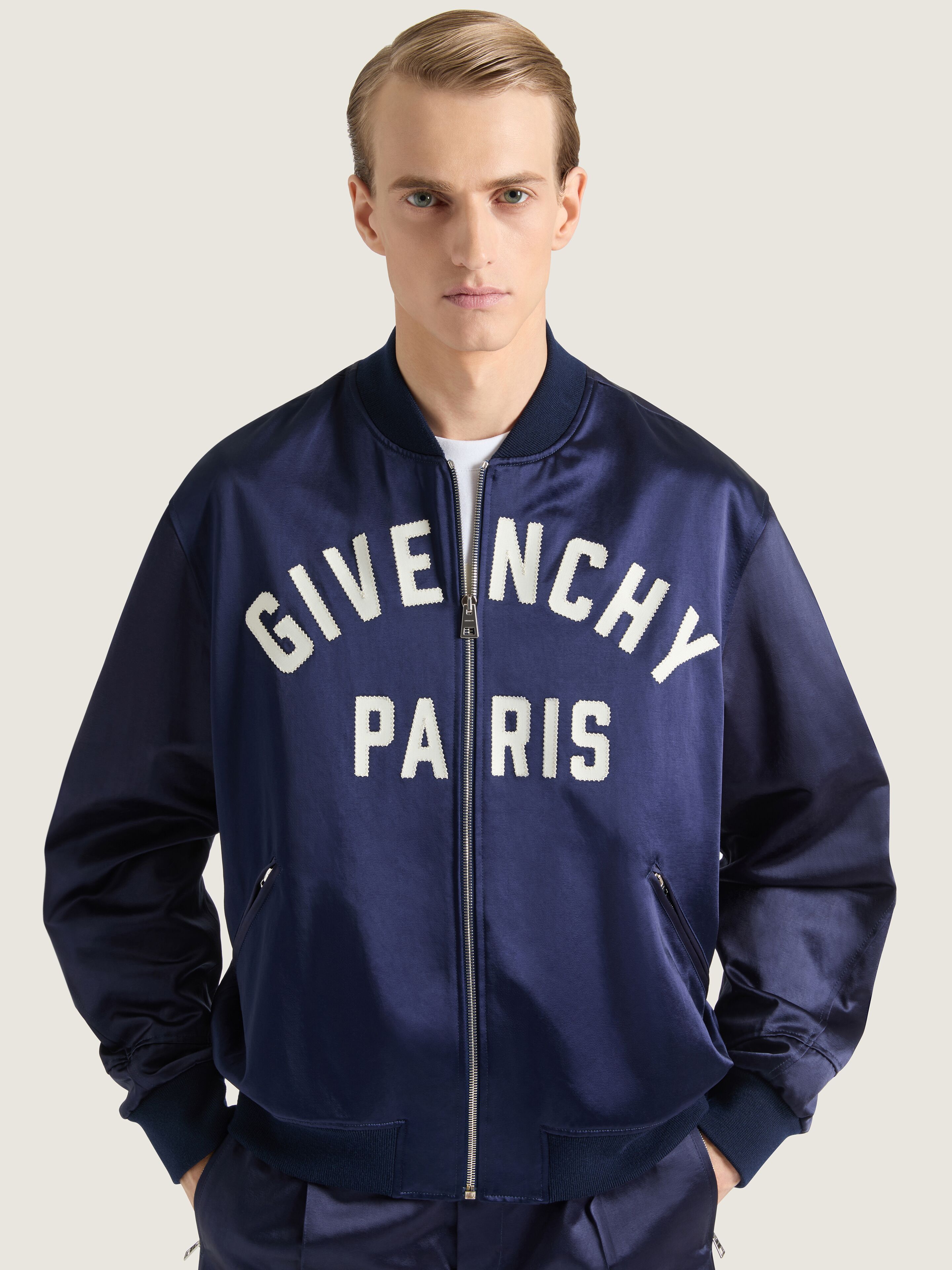 クチュールシーム GIVENCHY Parisエンブロイドロゴ サテンボンバー