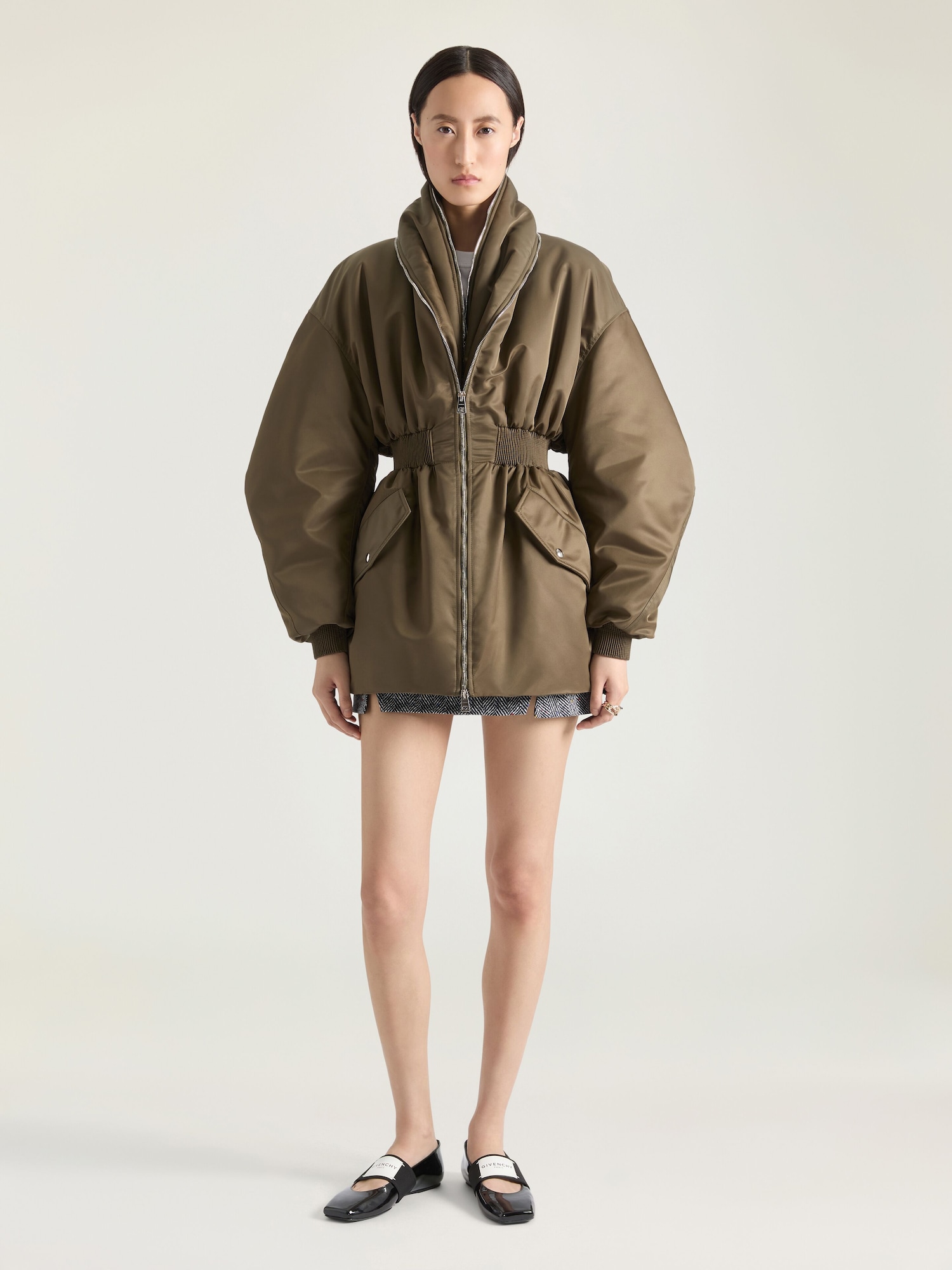 Hourglass bomber with zipped shawl collar in nylon