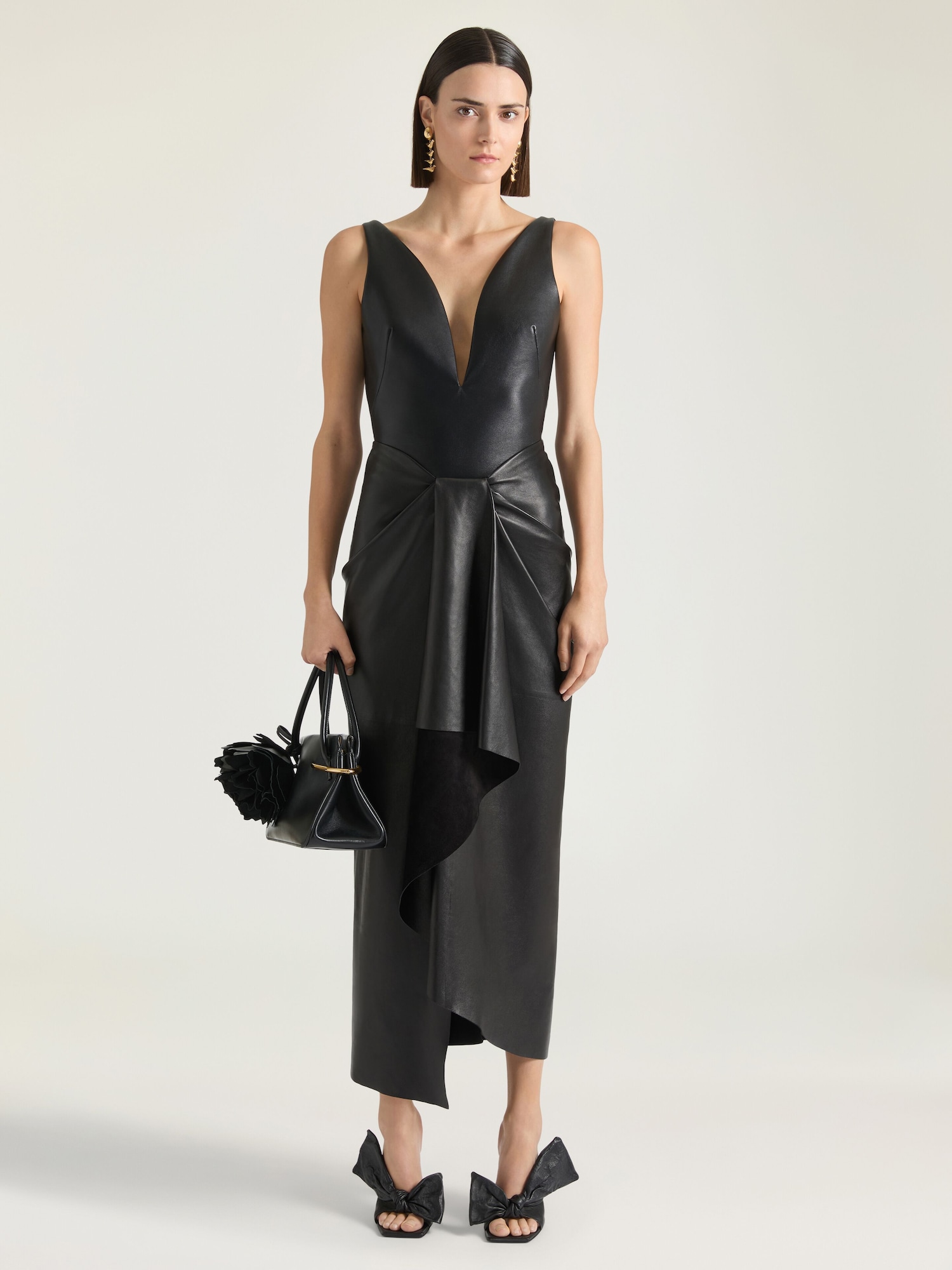Long wrapped dress in leather in - black - BW22X2604J-001 | Givenchy DE
