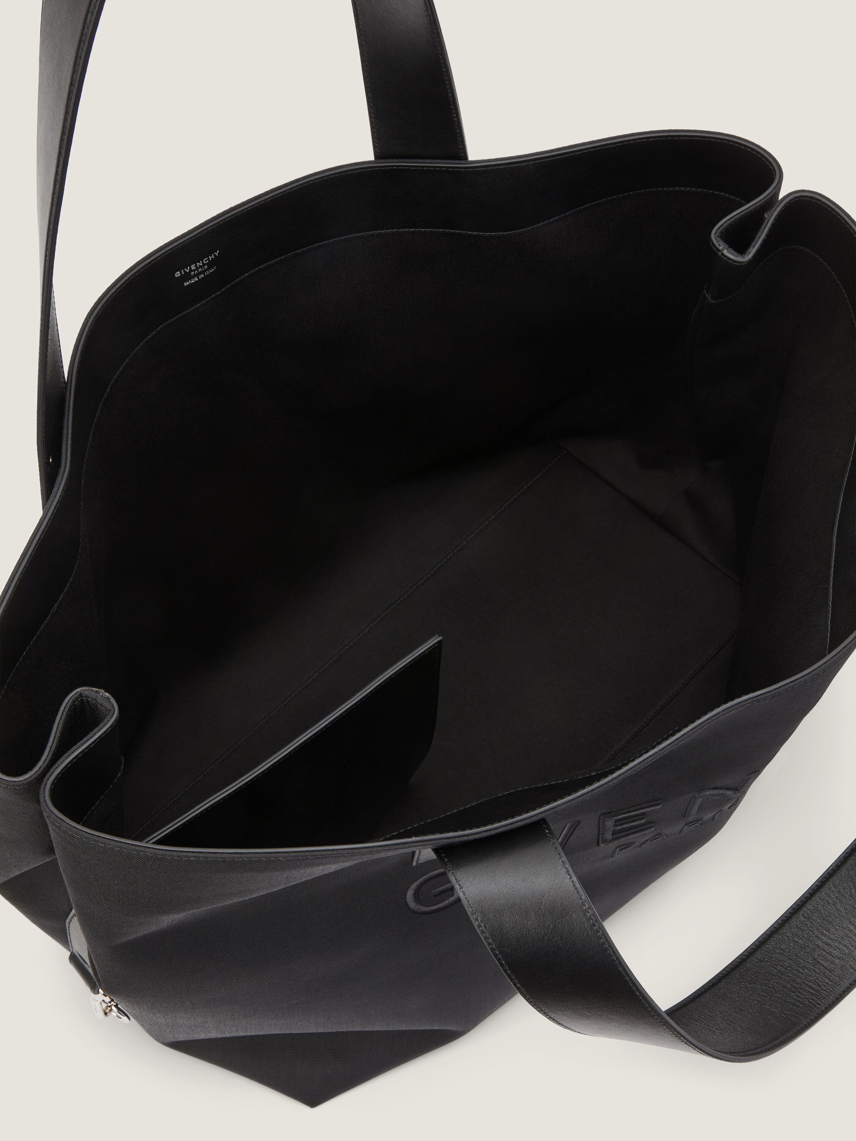 Givenchy Cargo tote bag in canvas in - black - BK50G4K21W-001