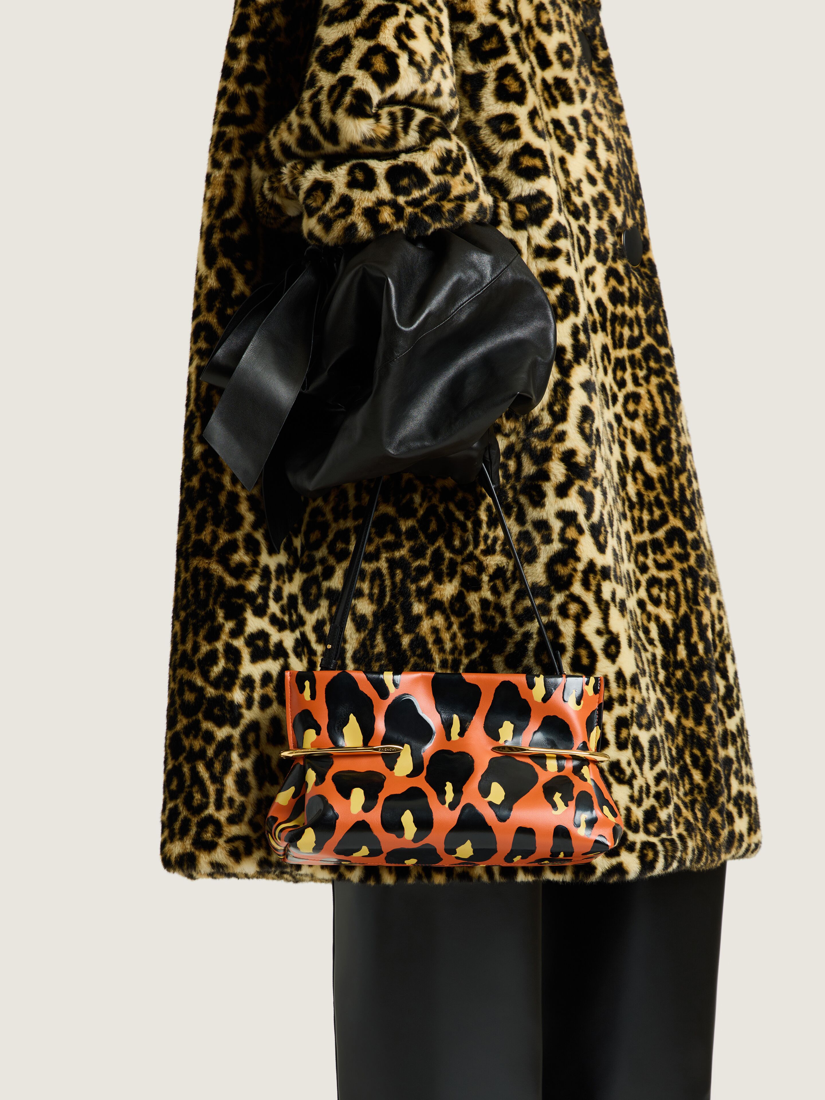 Pinch Soft clutch in nappa leather with leopard print in - black