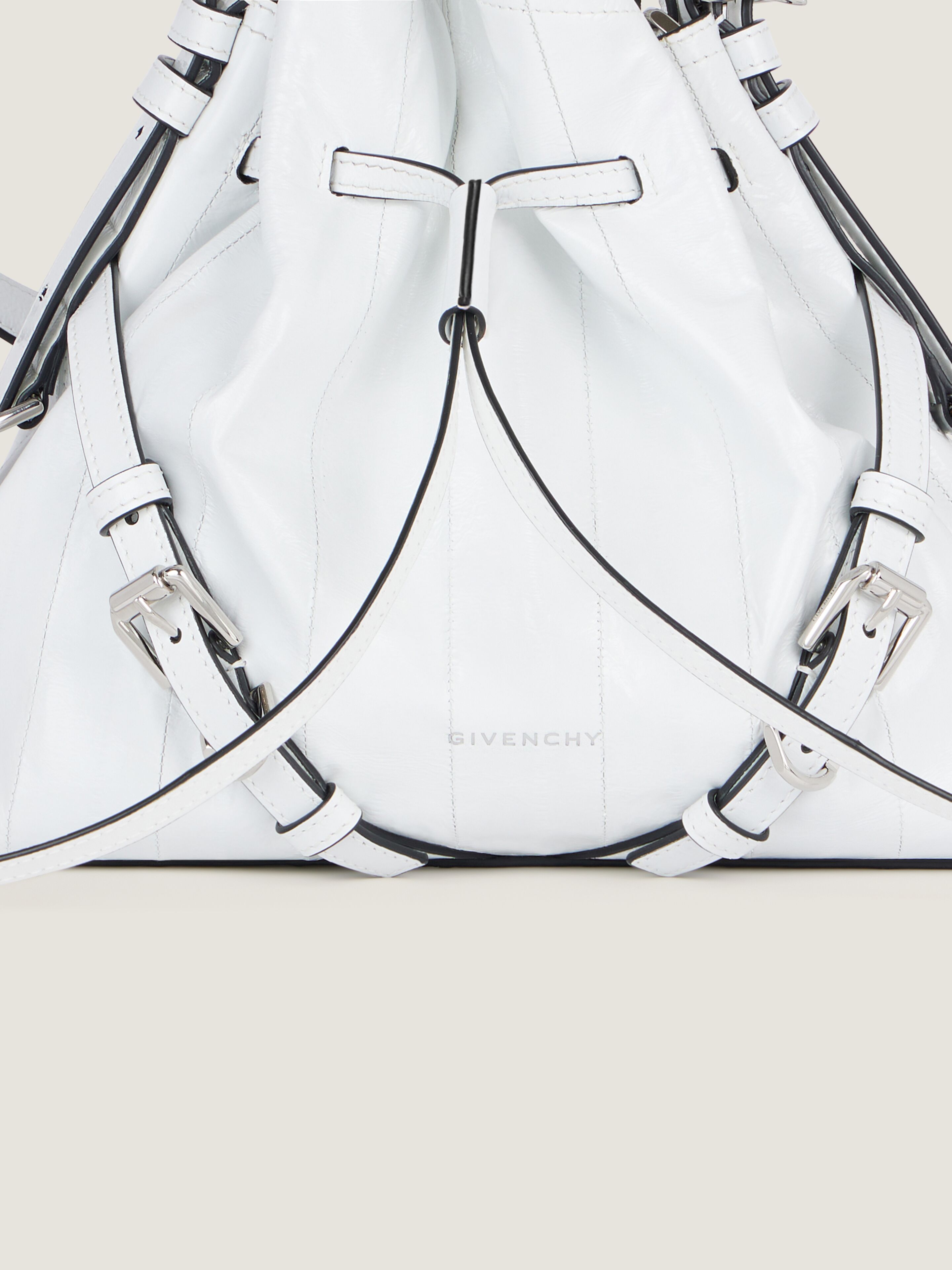 Small Voyou Bucket bag in myxine leather in - ivory - BB518PB2KN Small Voyou Bucket bag in myxine leather in - ivory - BB518PB2KN