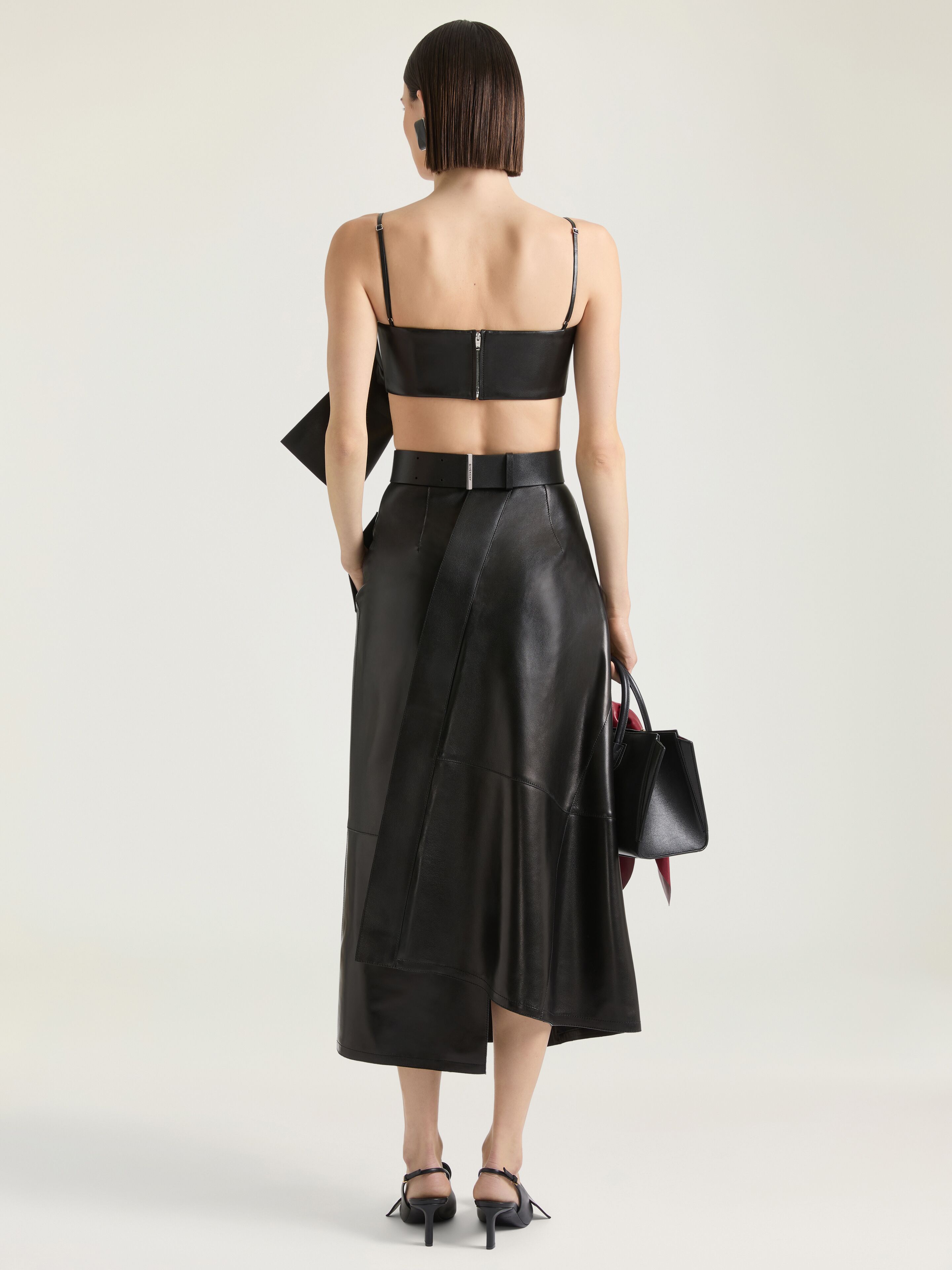 Bra top in leather with bow in - black - BW61M9604J-001 | Givenchy ES