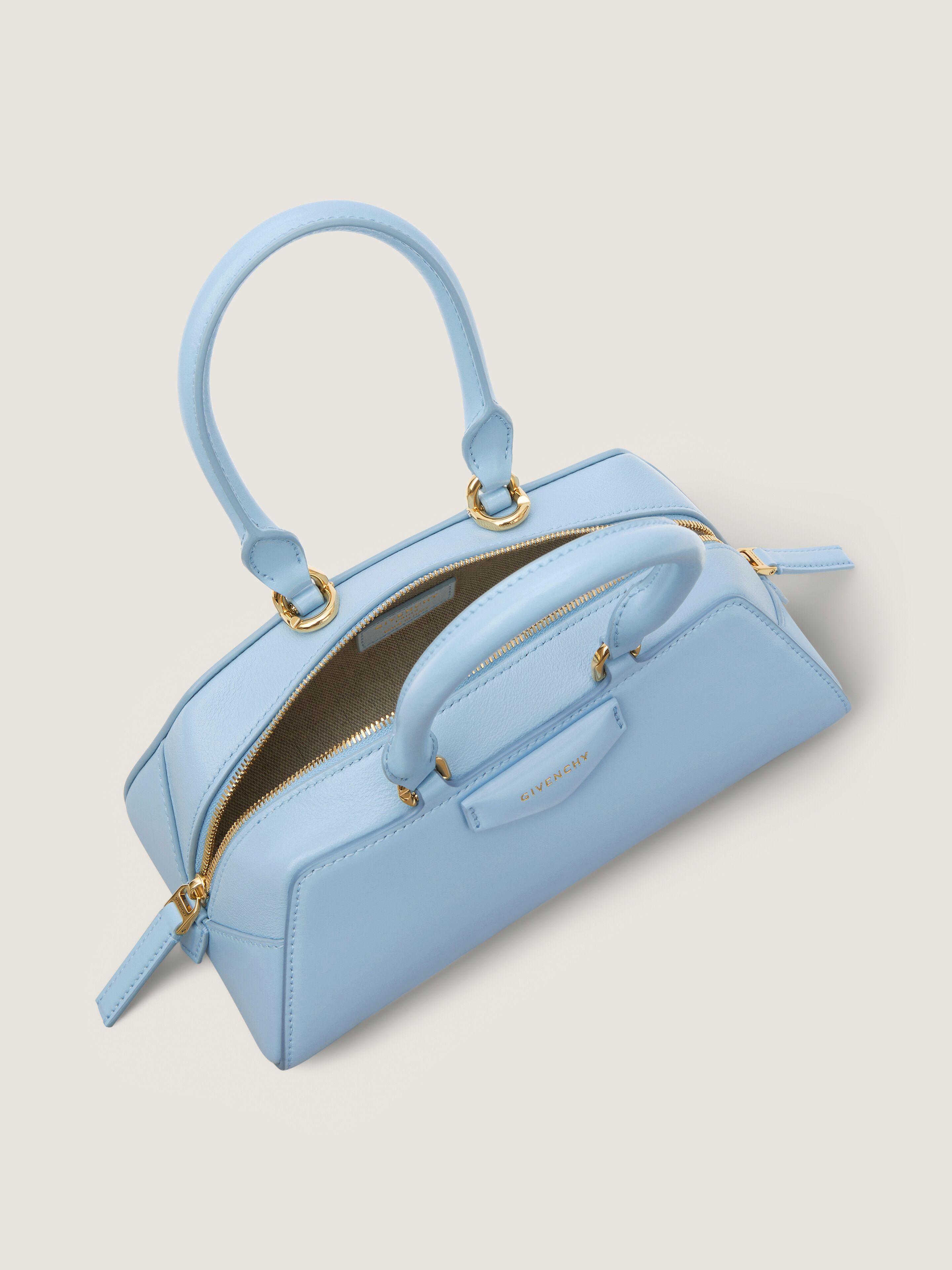 ジバンシー アンティゴナ 2way ハンドバッグ ショルダー レザー ブルー ジバンシー アンティゴナ 2way ハンドバッグ ショルダー レザー ブルー