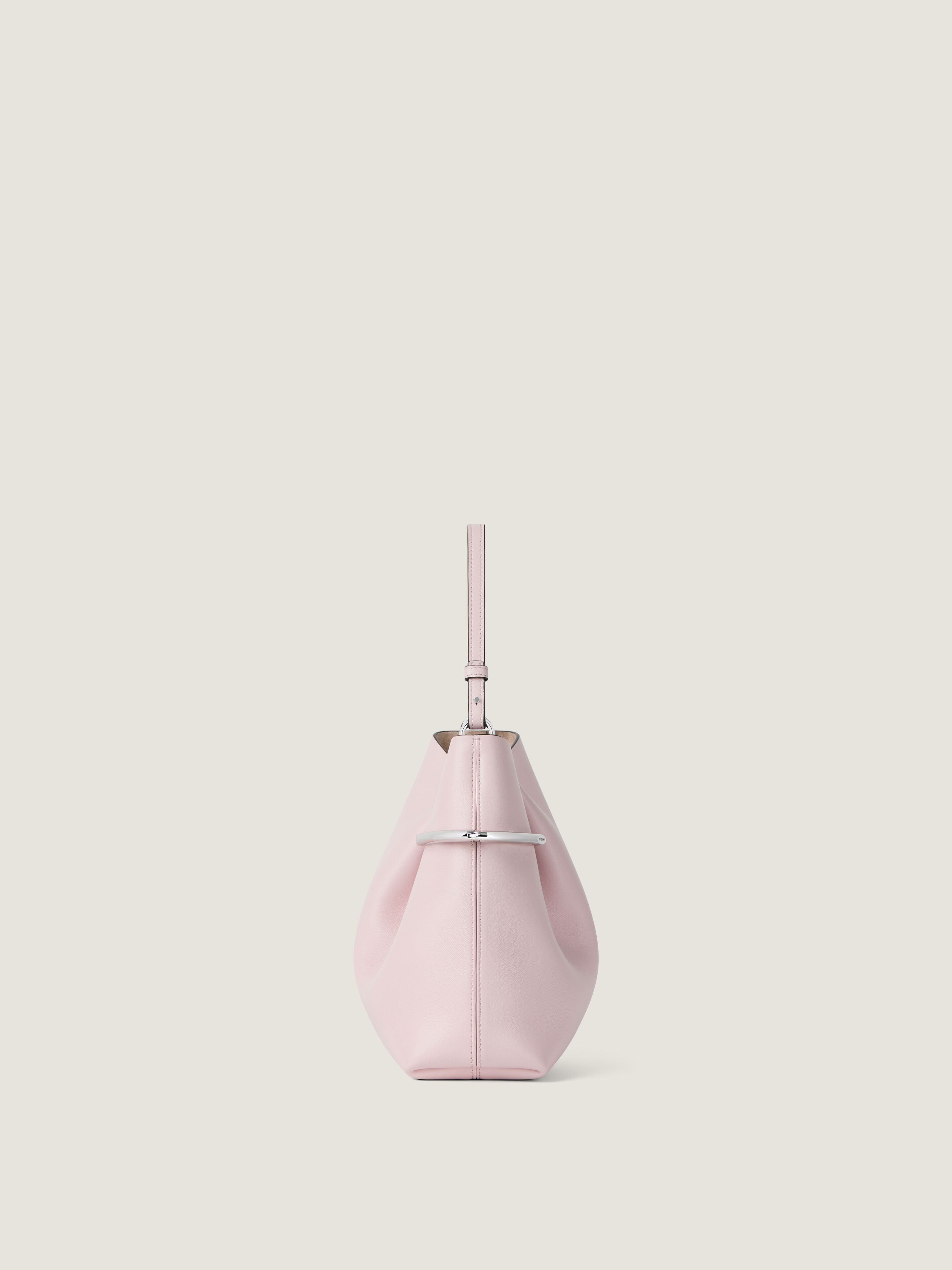 Pinch Me pouch in nappa leather | Givenchy US | Givenchy