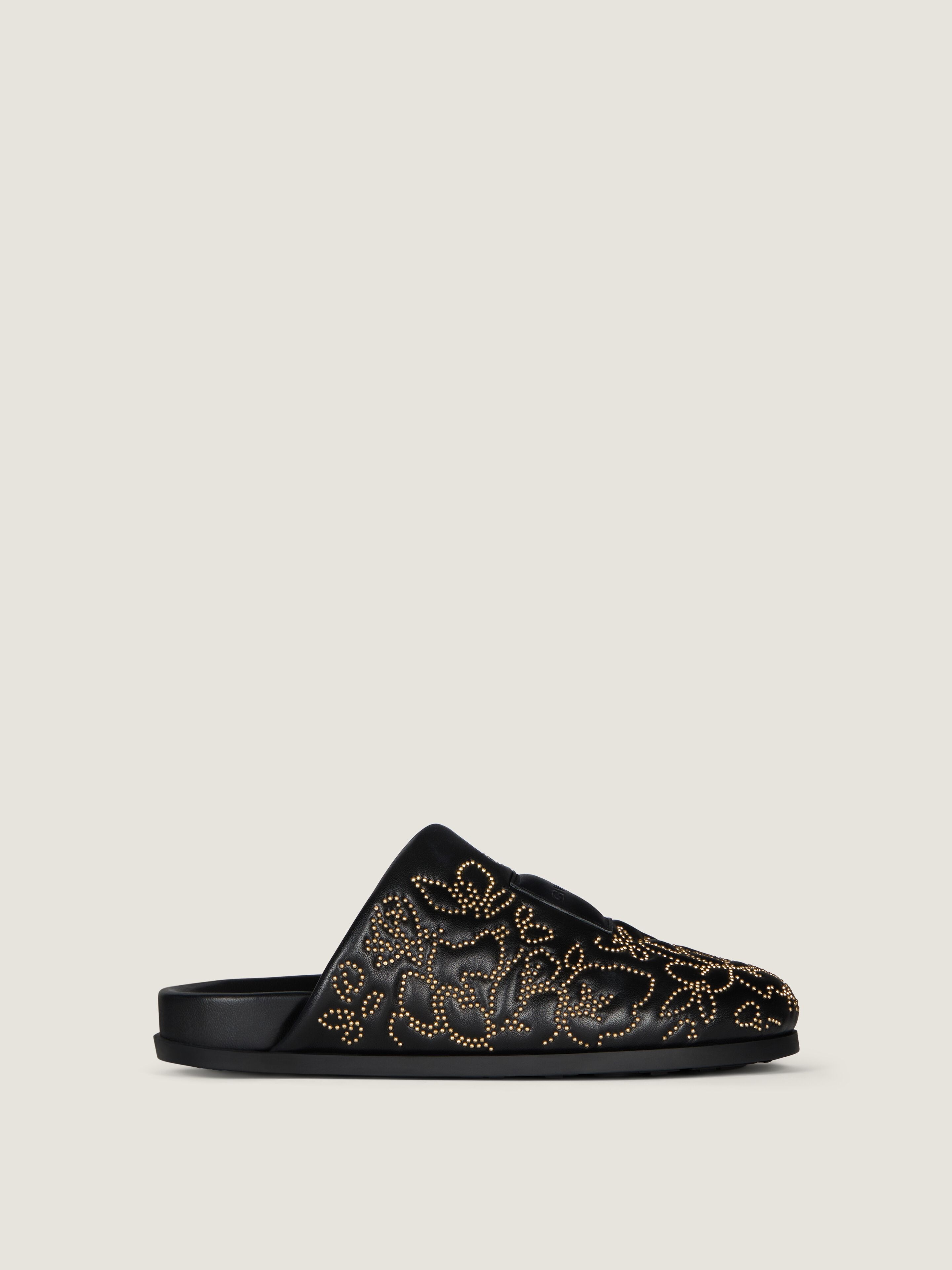 Givenchy Mules Plates Cloutées Label En Cuir In Black
