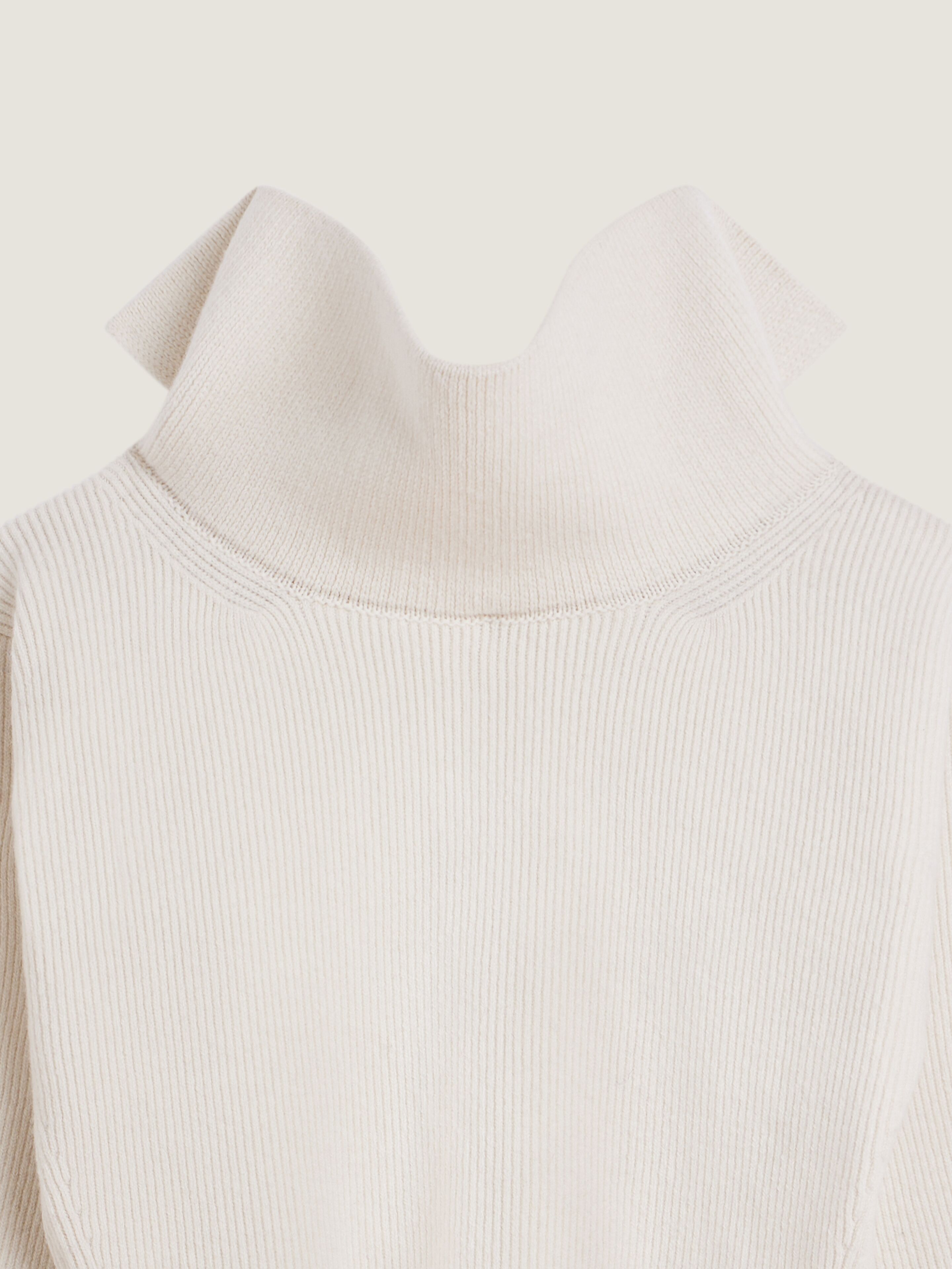 Slashed sweater in wool and cashmere in - ivory - BW90WS4ZVC-105