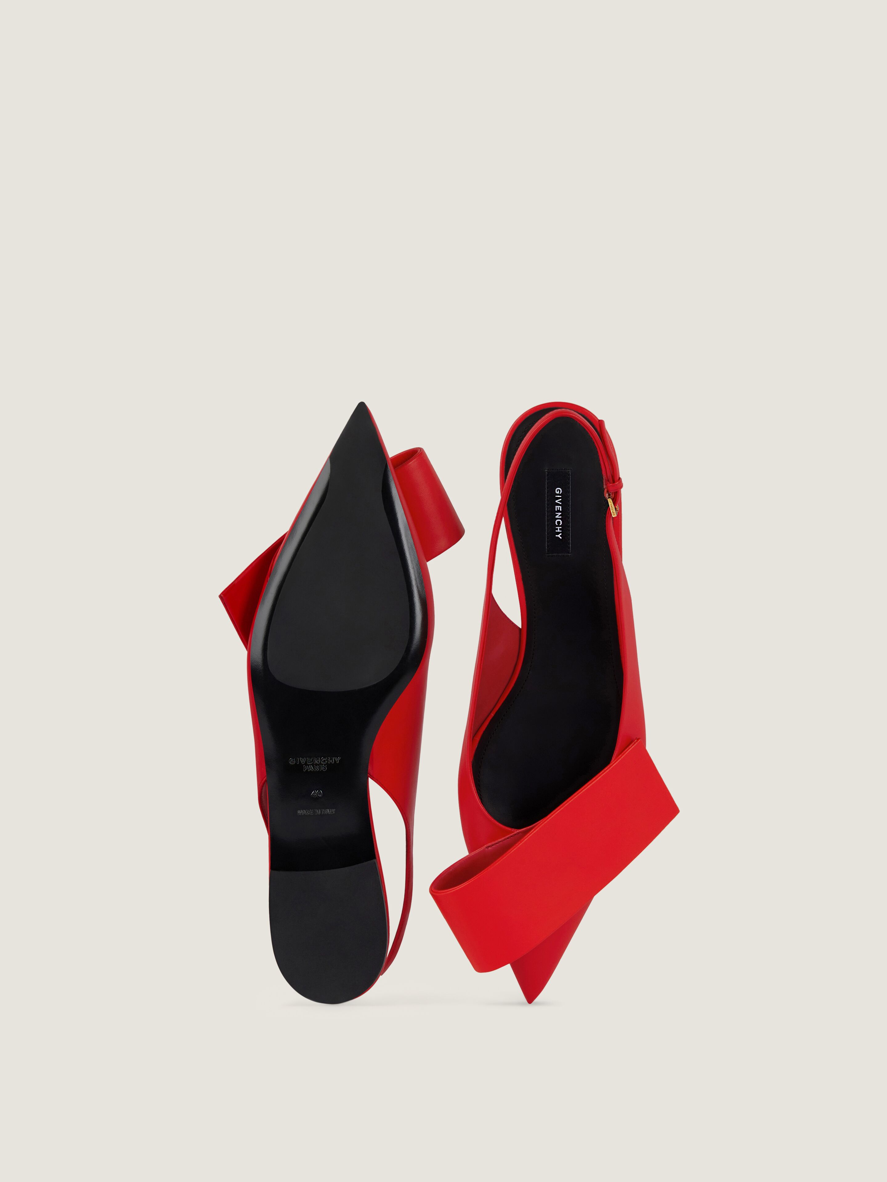 GIVENCHY　カフス　No.1838 Twisted Ribbon flat slingbacks in leather in - poppy red