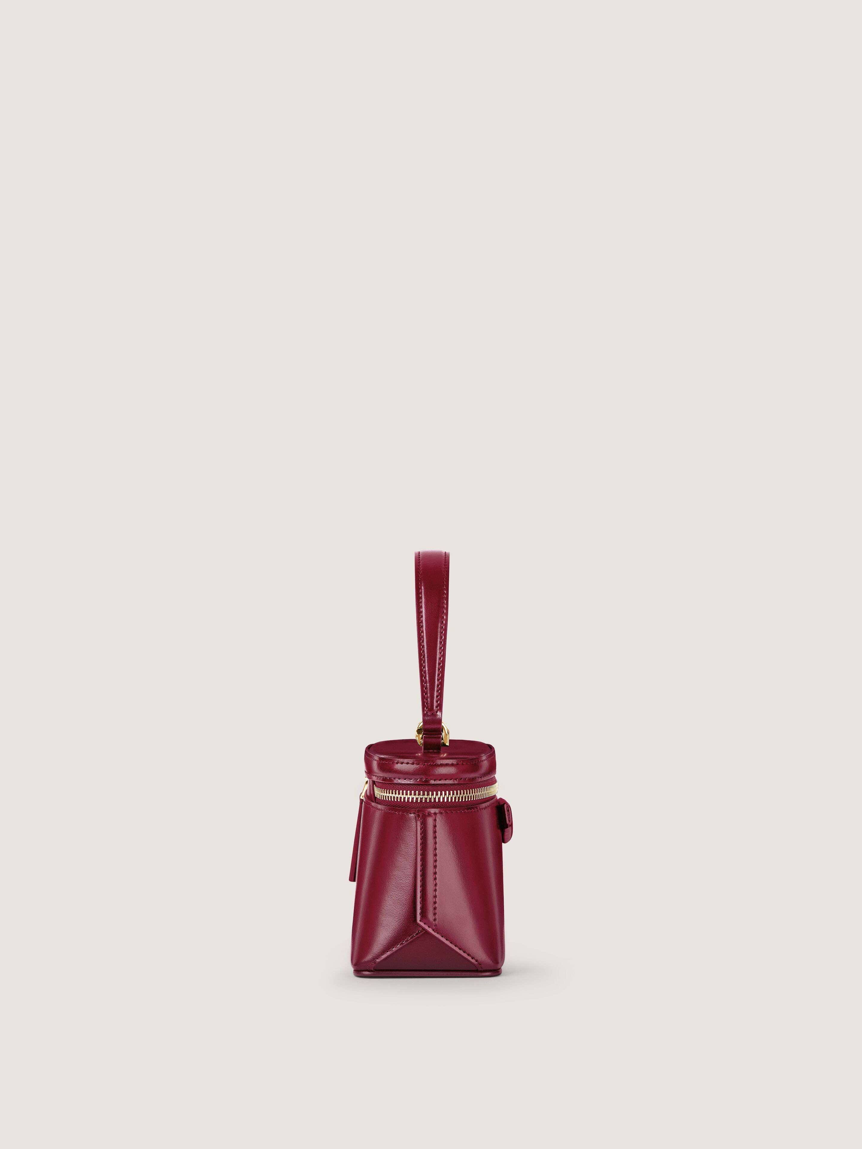 Antigona vanity bag in Box leather with chain in - burgundy