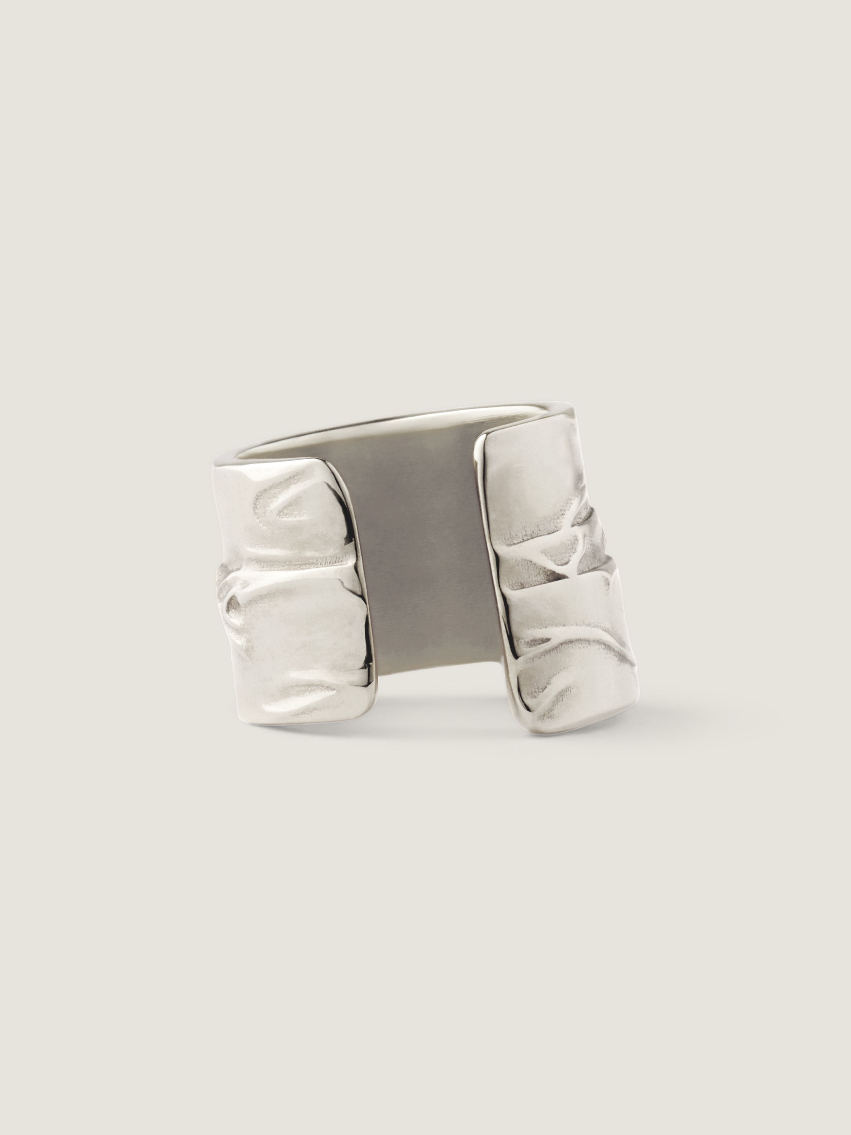 Givenchy Tape earcuff in metal and enamel in - antic silvery
