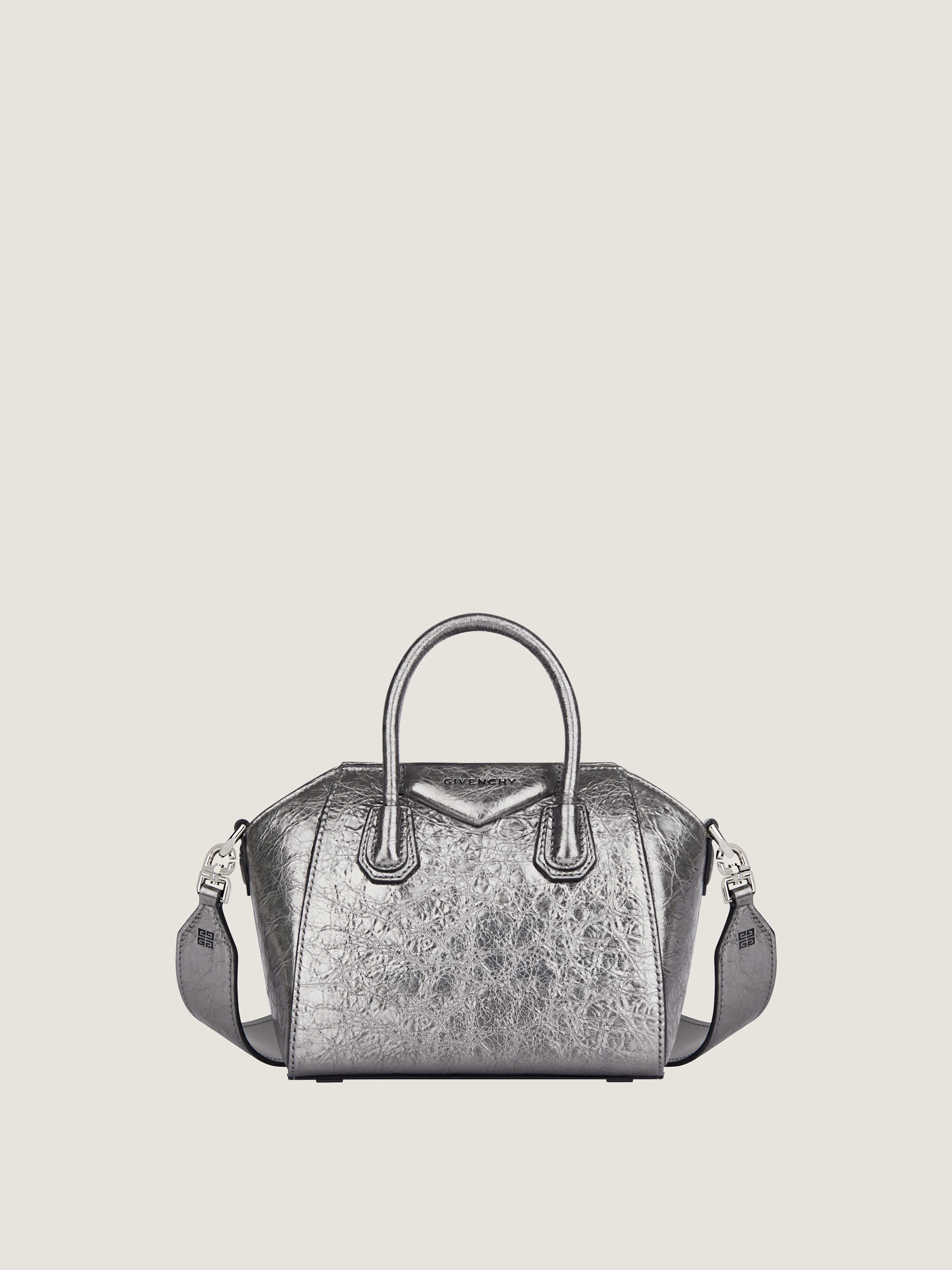 【関税&送料込】Givenchy Antigona Toy Bag Antigona Toy bag in Box leather in - black/red | Givenchy US