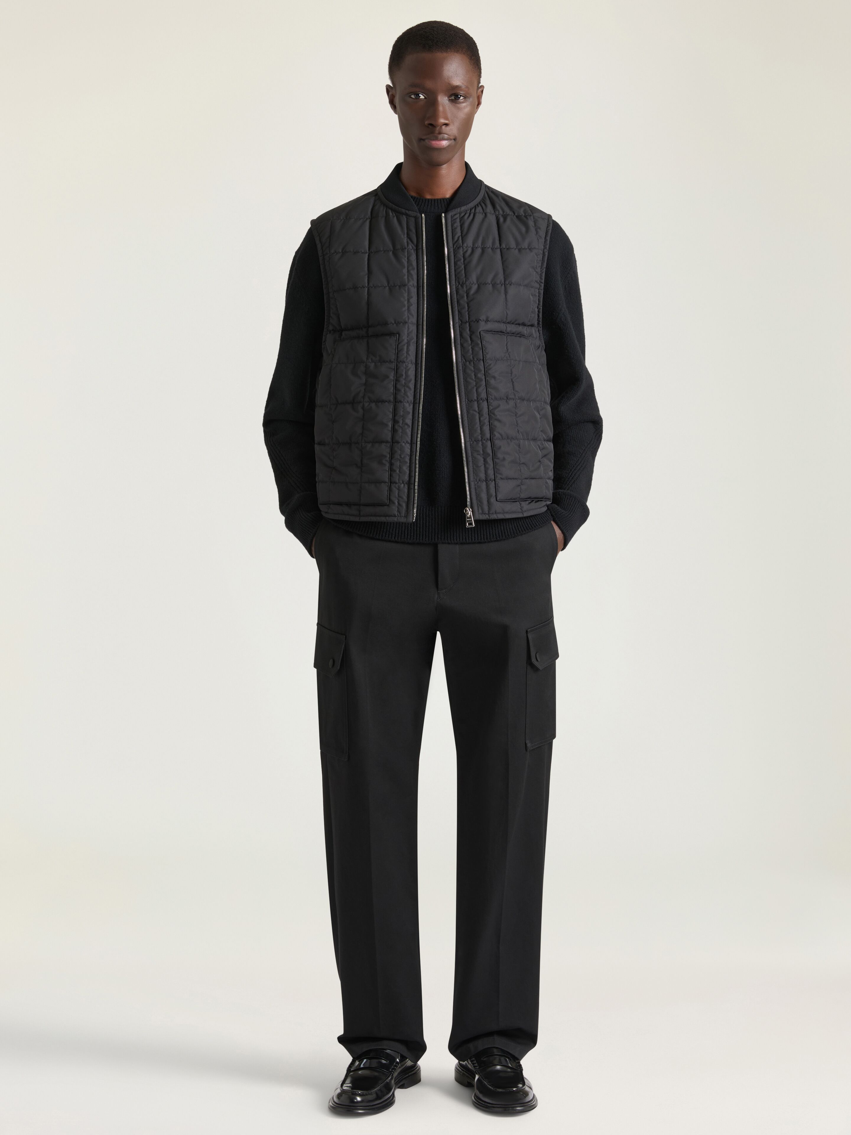 Couture Seam quilted sleeveless blouson in - black - BM01J715L8