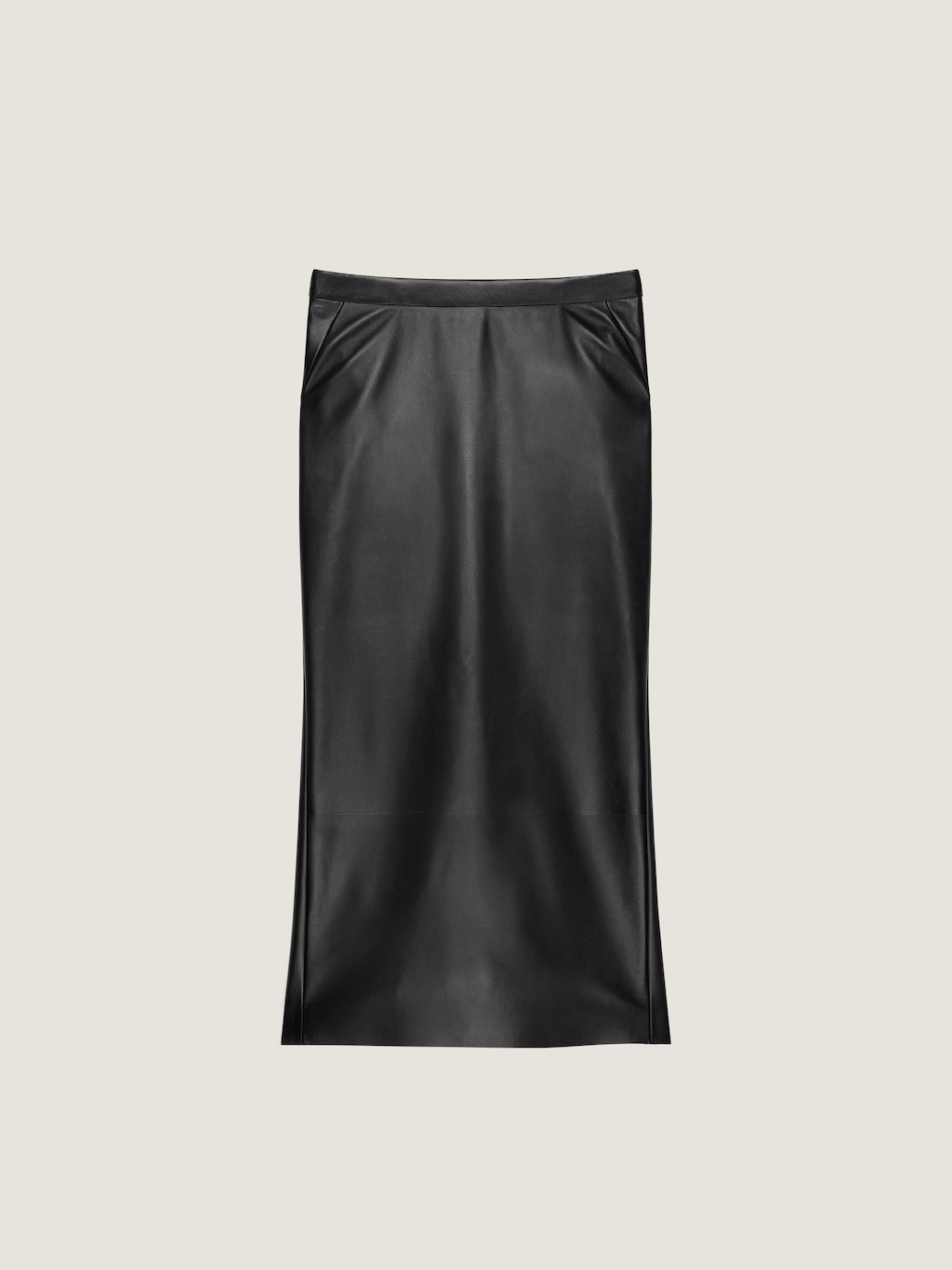 Givenchy - Midi kickback skirt in nappa leather