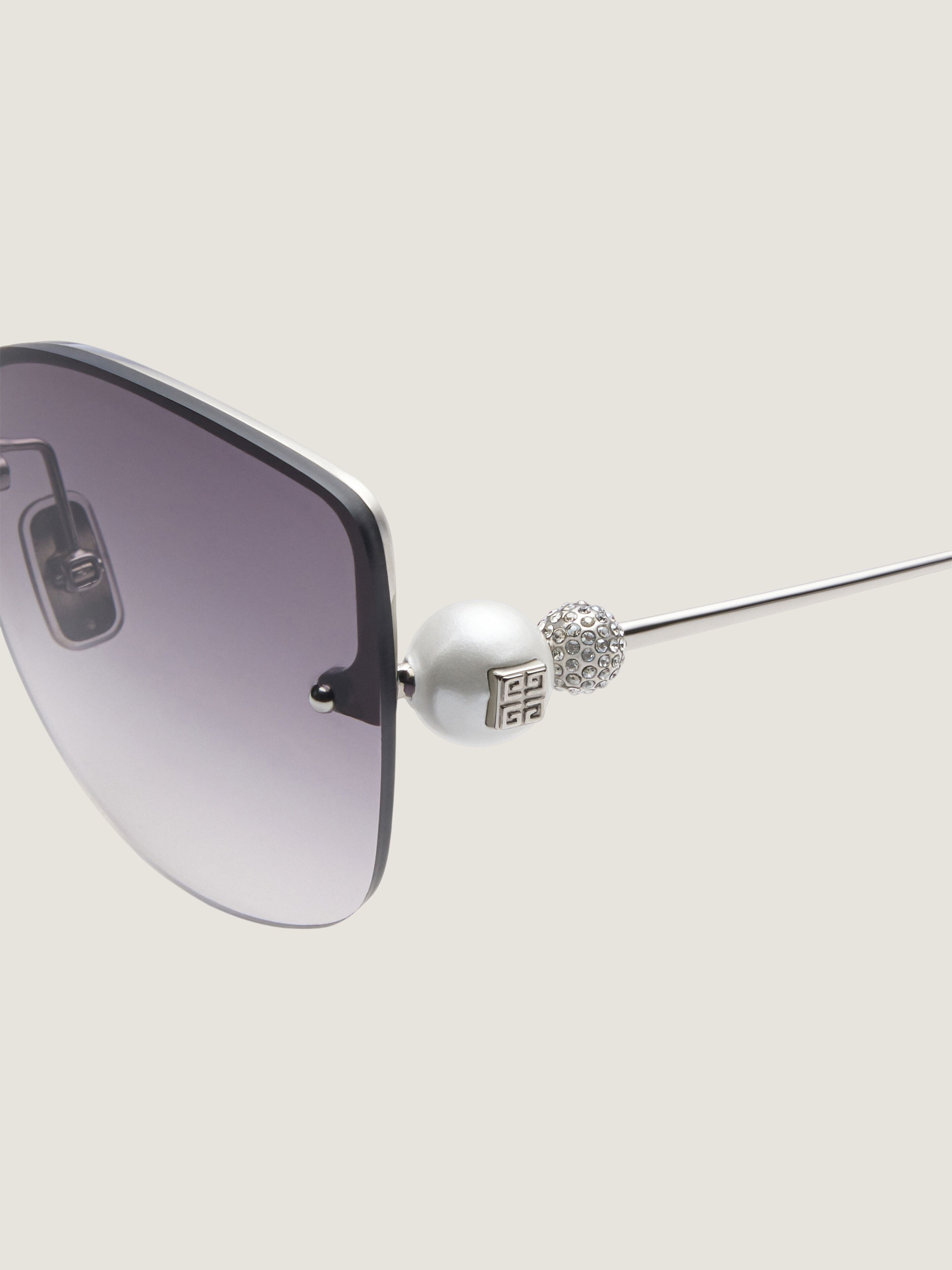 4G Pearl sunglasses in metal with crystals in - black