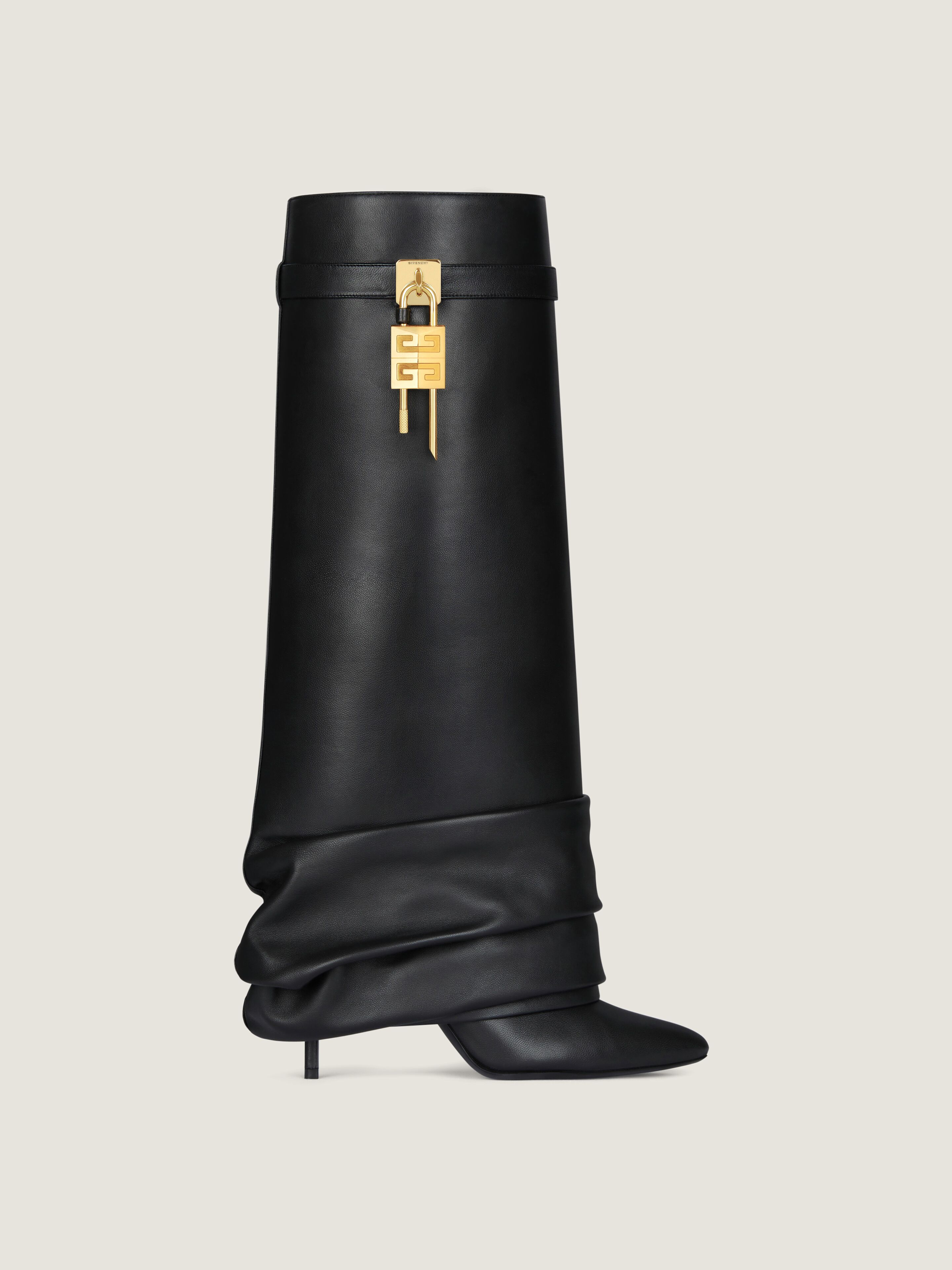Shark Lock Stiletto boots in nappa leather | Givenchy CA