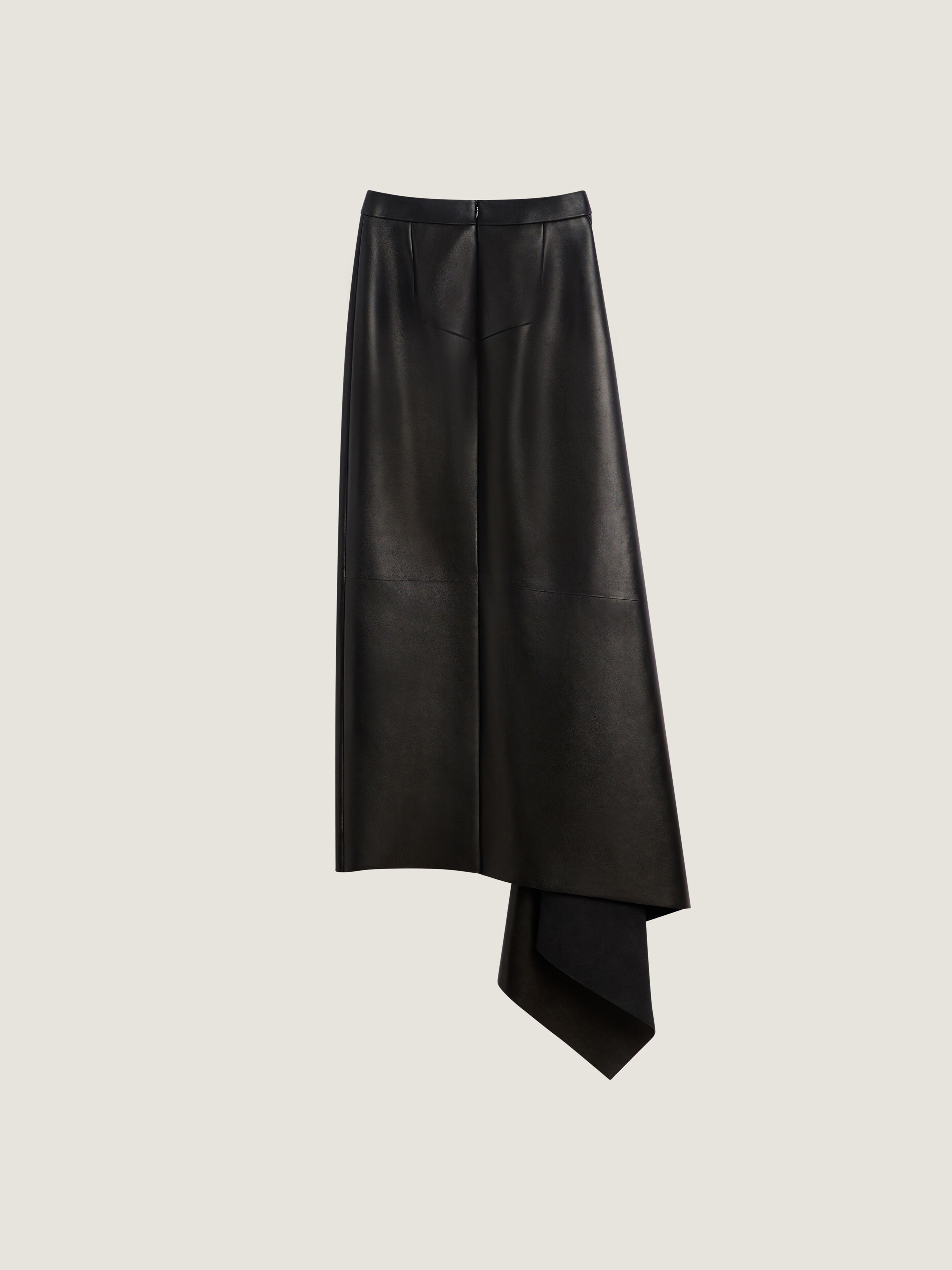 Slashed long skirt in leather in - black - BW414J61ZX-001
