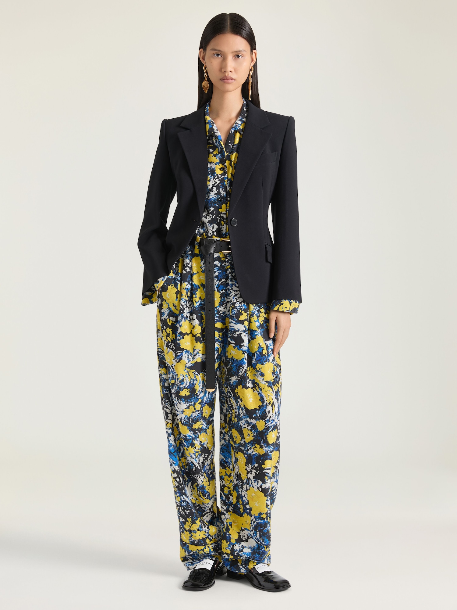 Single-breasted jacket in crepe cady