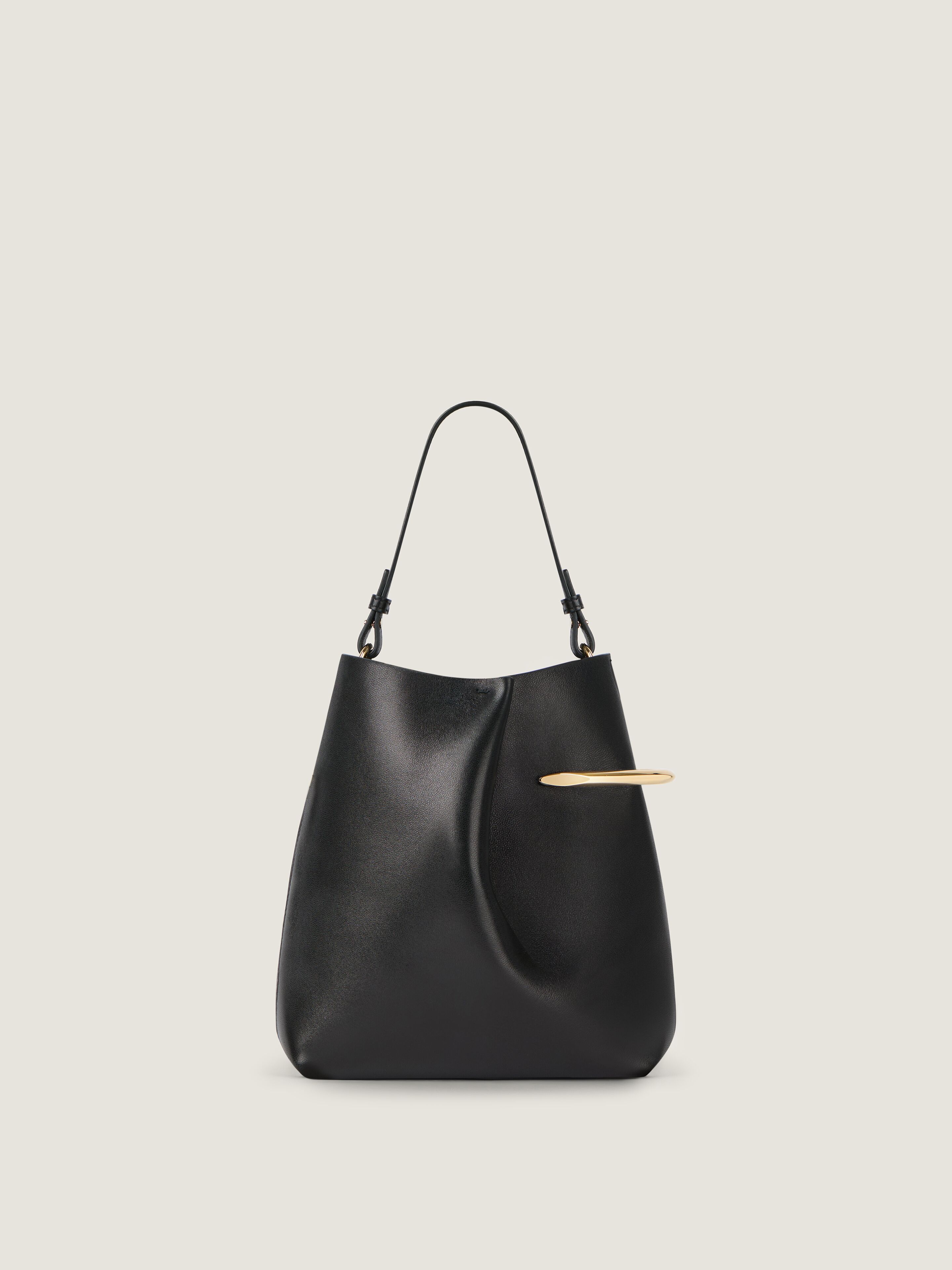 Pinch Me pouch in nappa leather in - black | Givenchy US
