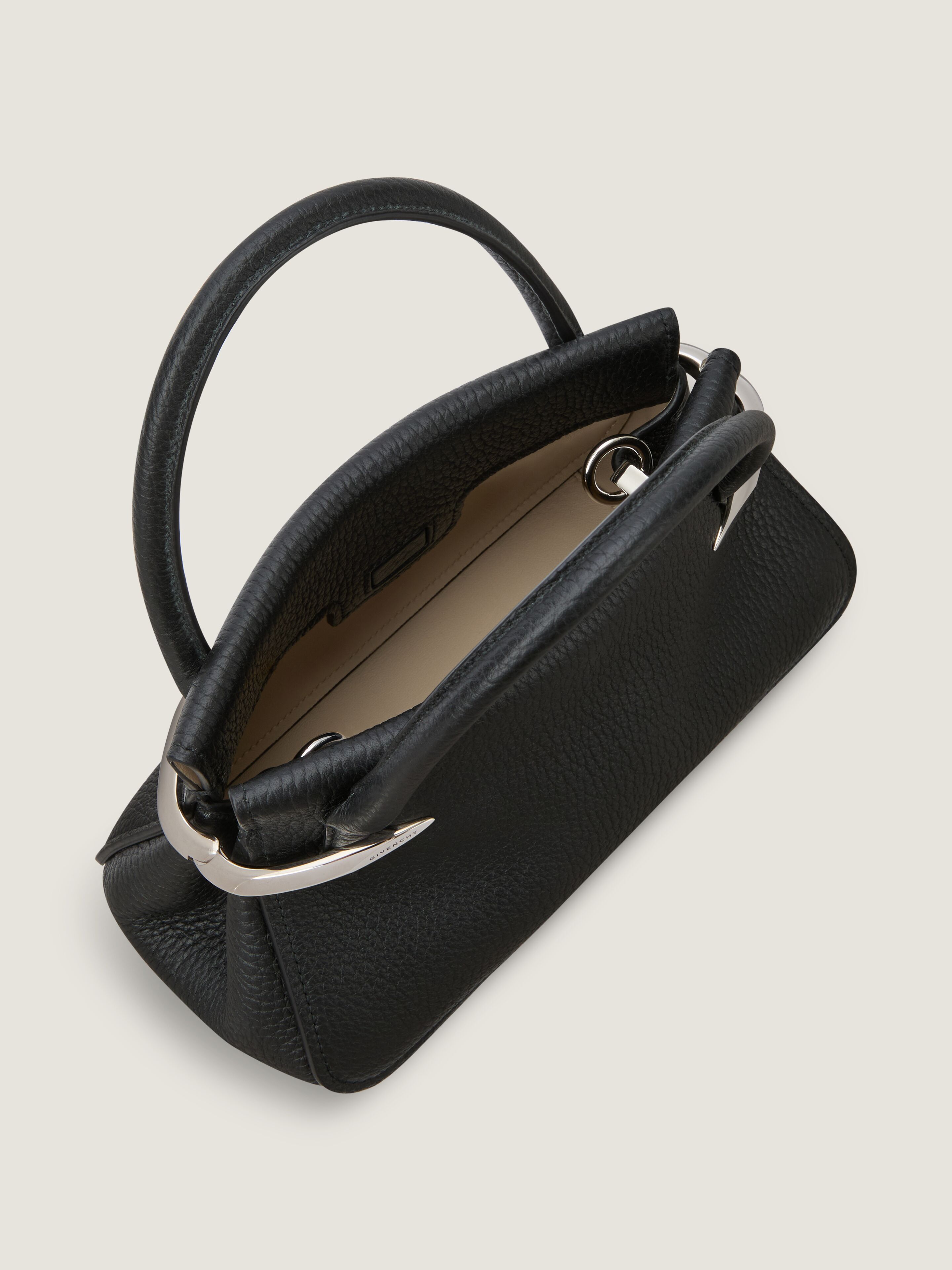 GIVENCHY ブラック ビジネスバッグ ジバンシー メンズ レディース トートバッグ ビジネスバッグ ブラック