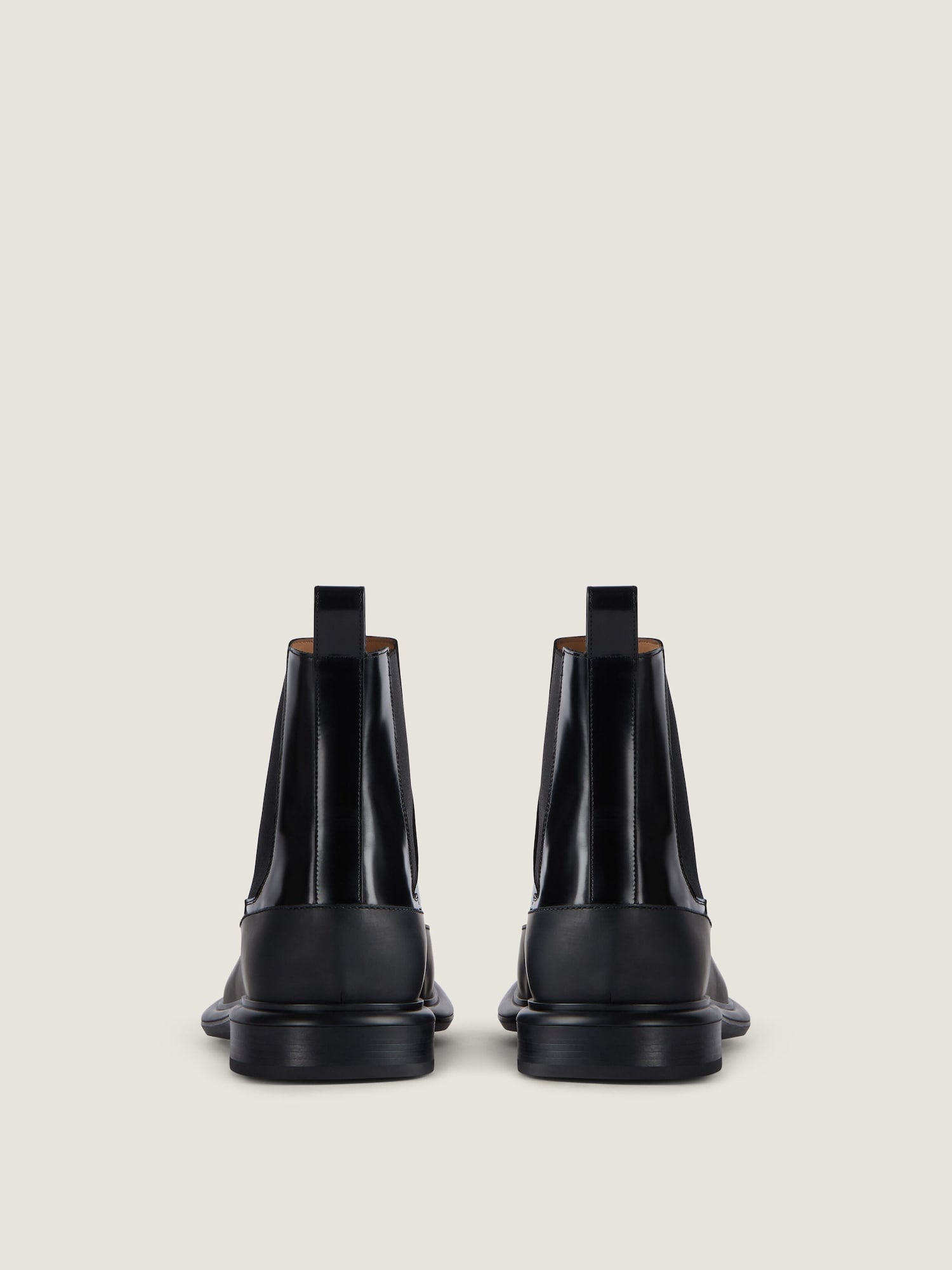 Gent chelsea boots in brushed leather in - black - BH6052H1XA-001 