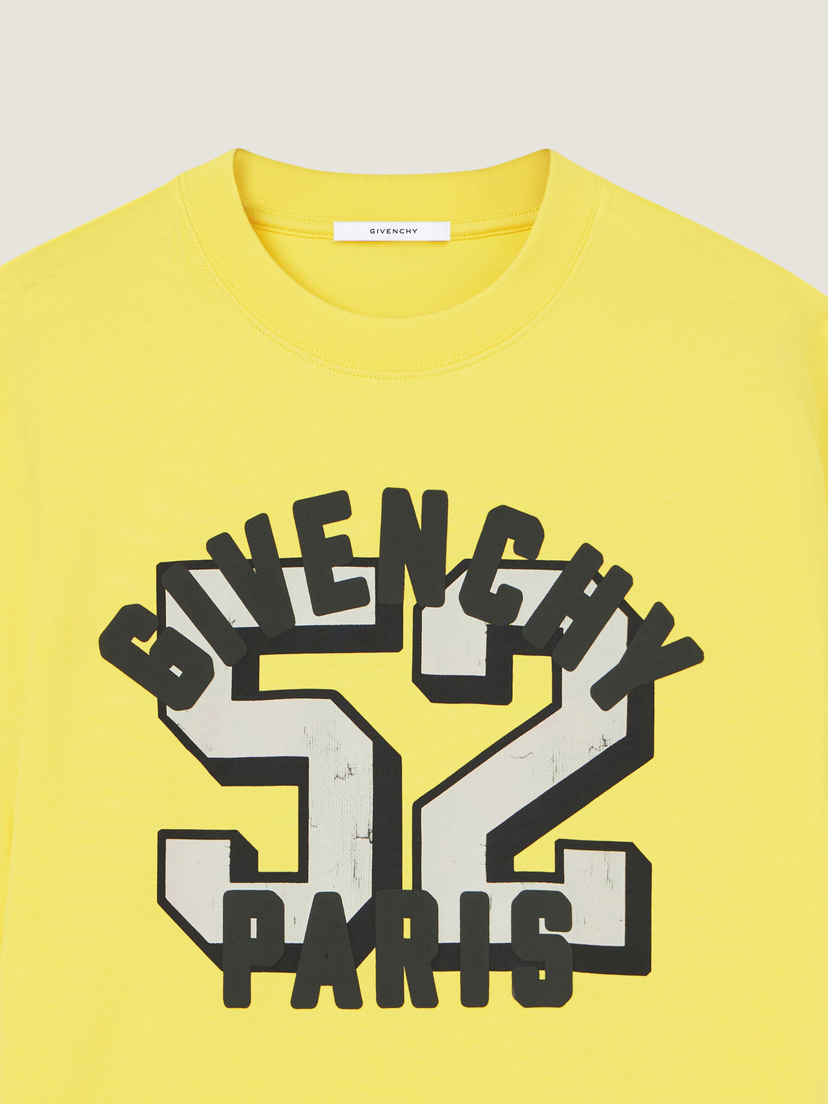 Boxy-fit t-shirt in cotton with Givenchy Paris 52 print | Givenchy