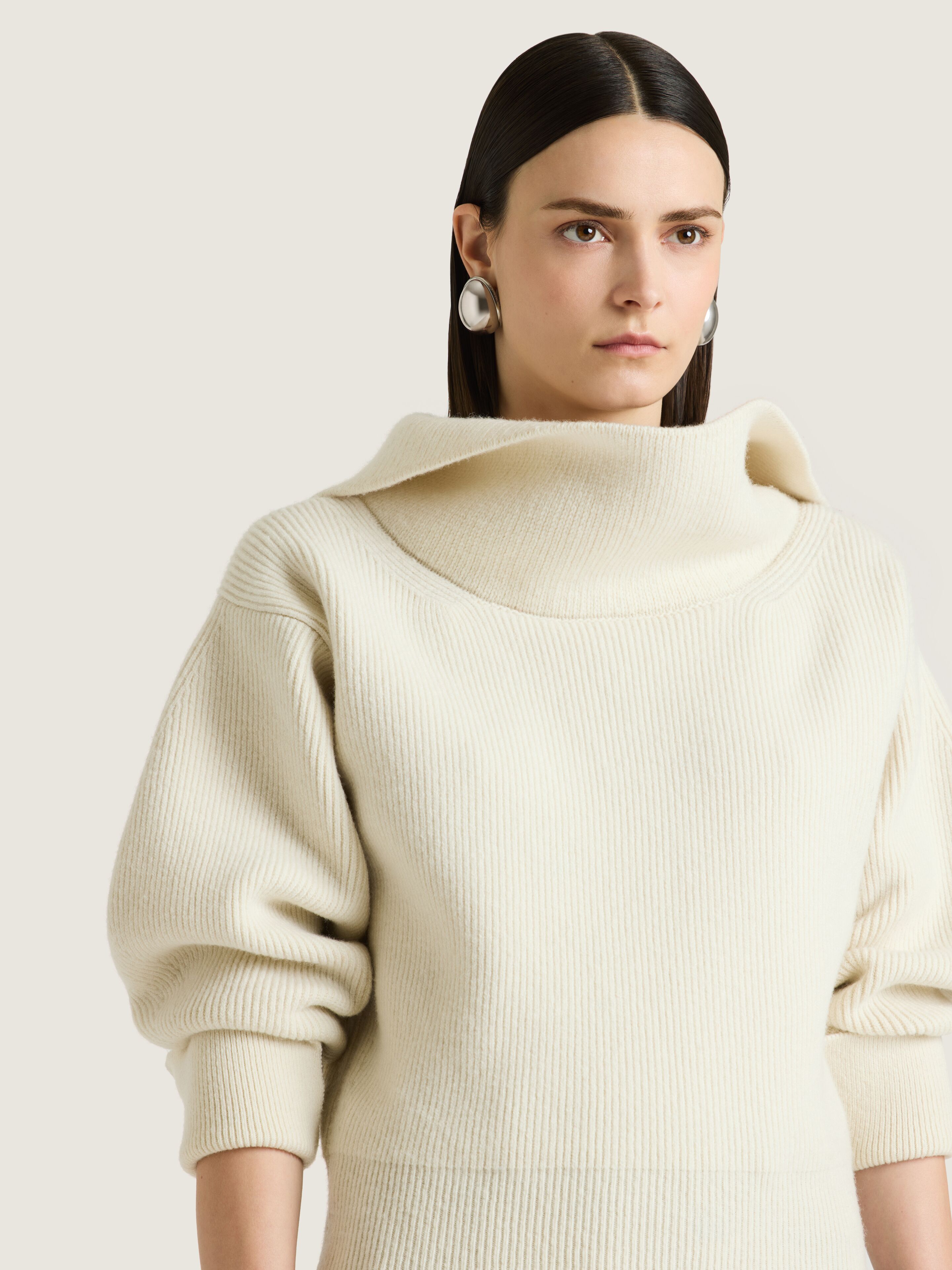 Slashed sweater in wool and cashmere in - ivory - BW90WS4ZVC-105