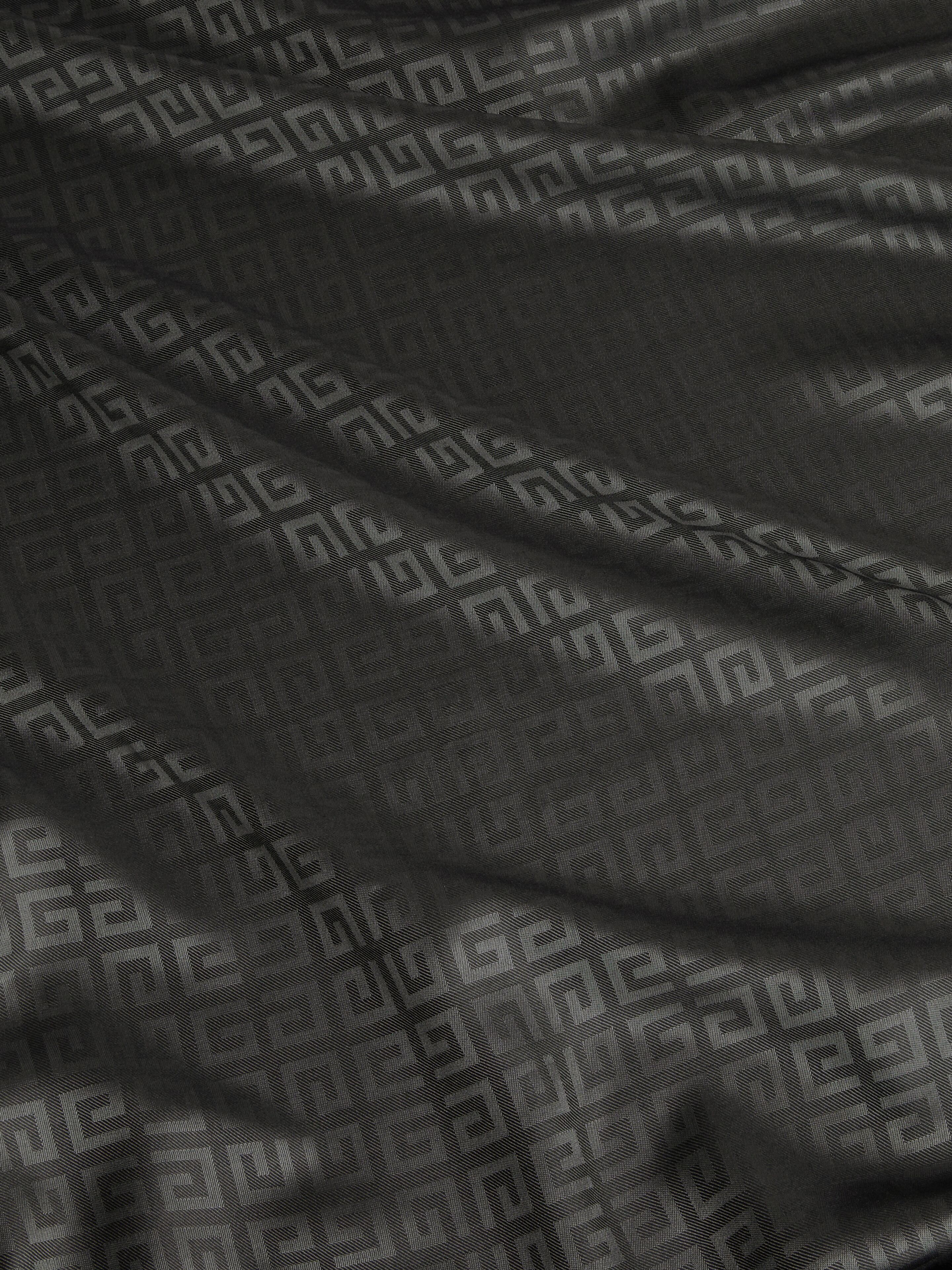GIVENCHY 総柄 4G モノグラム ウール マフラー グレー ブラック 4G shawl in silk and wool in - dark grey | Givenchy US