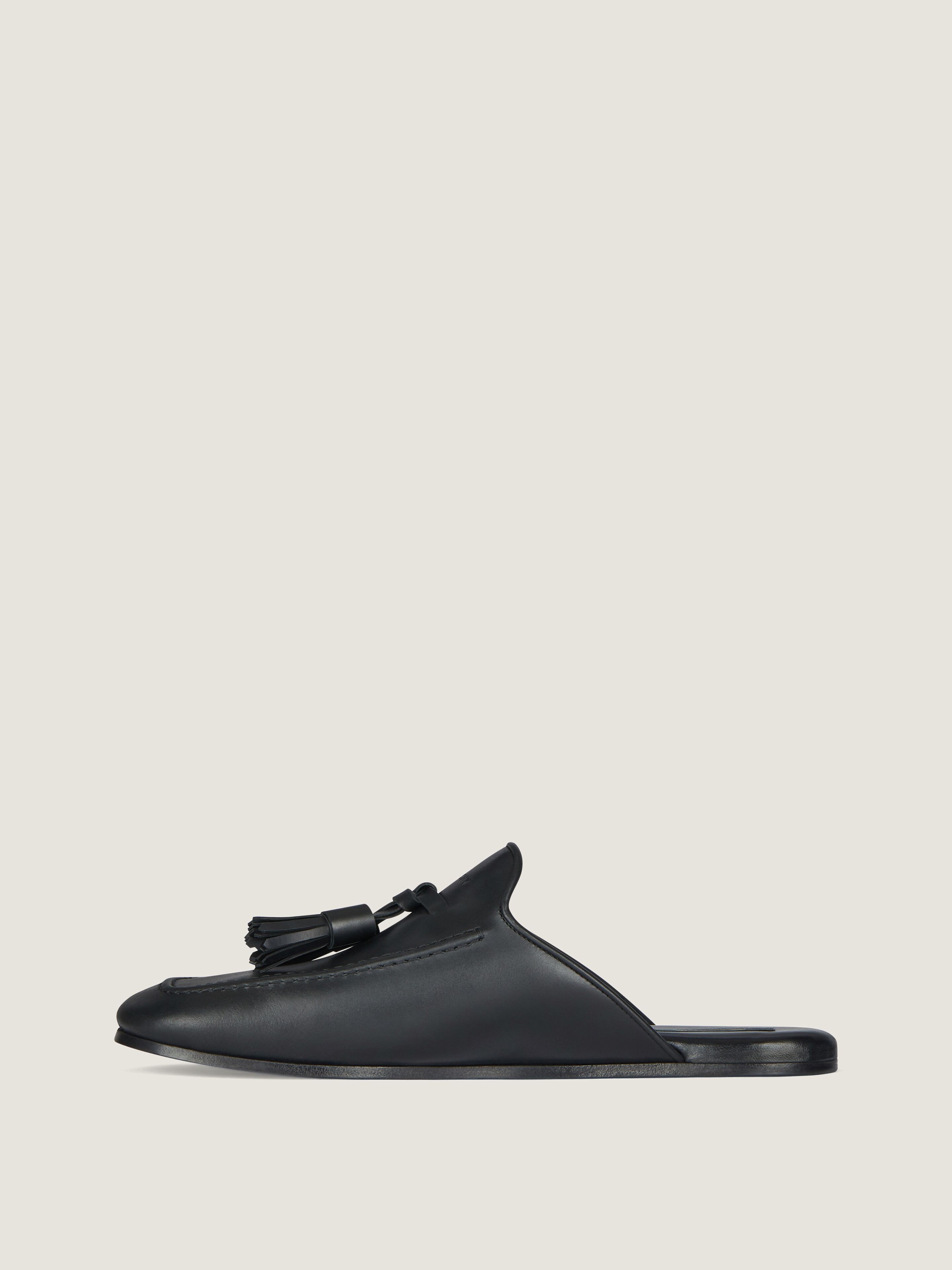 Mules in leather in - black | Givenchy US