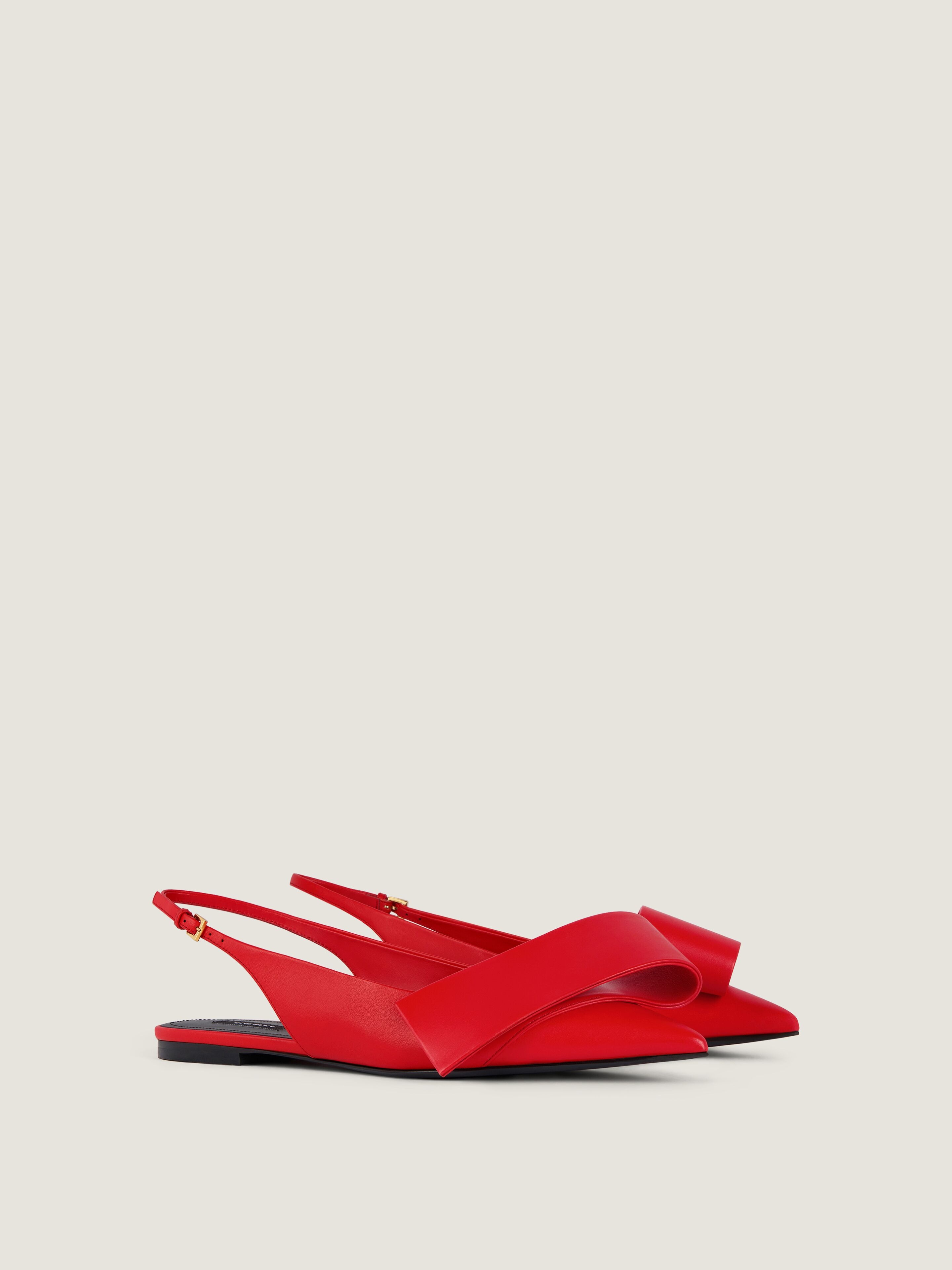Twisted Ribbon flat slingbacks in leather in - poppy red