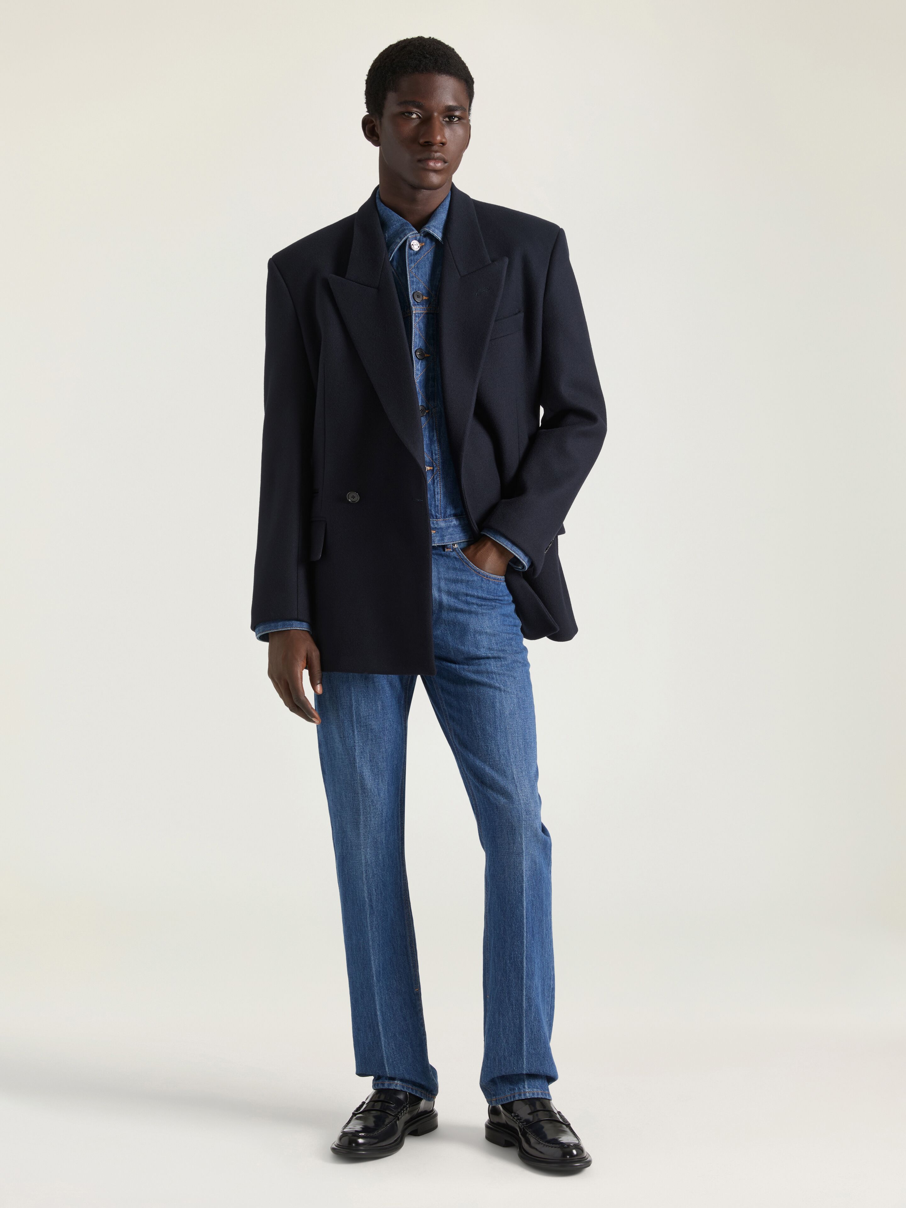 Straight fit shadow washed jeans with crease effect in - medium