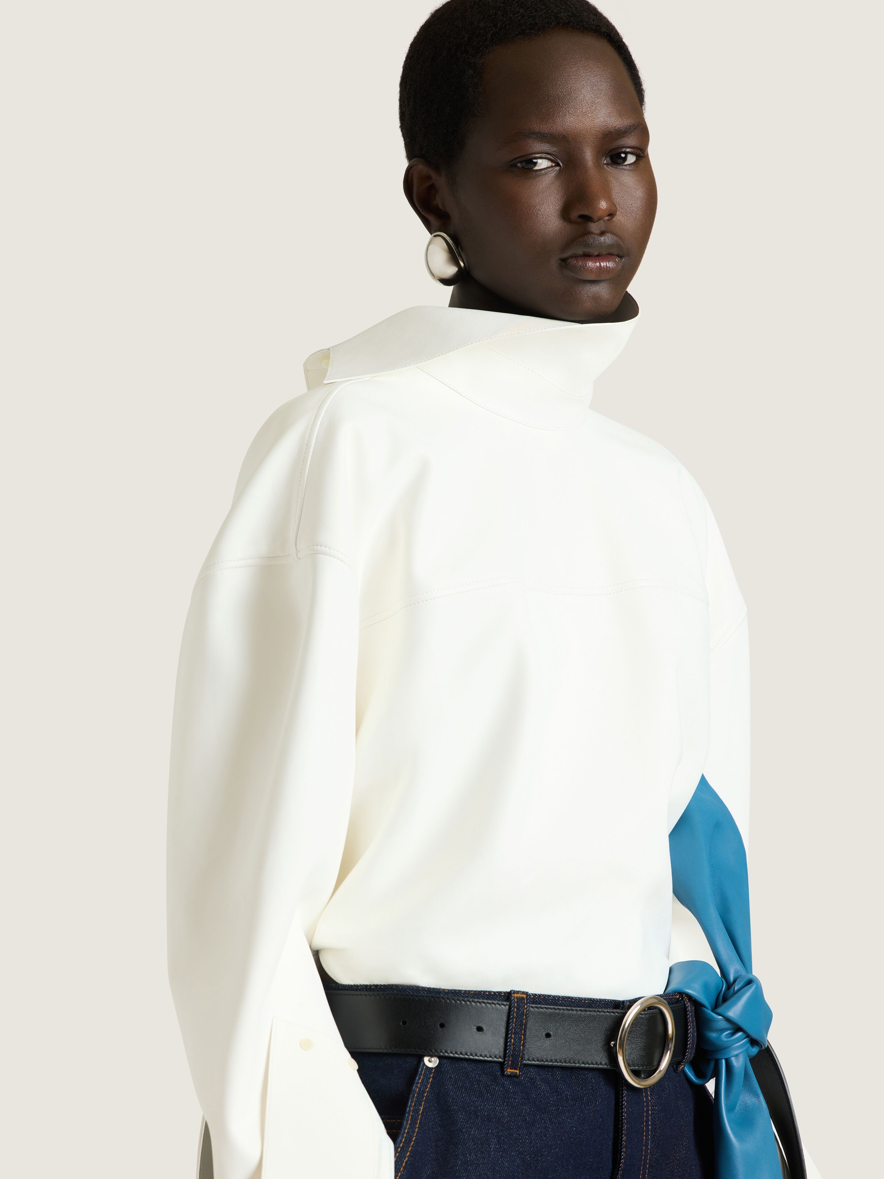 Back-to-front tie-up shirt in nappa leather in - white