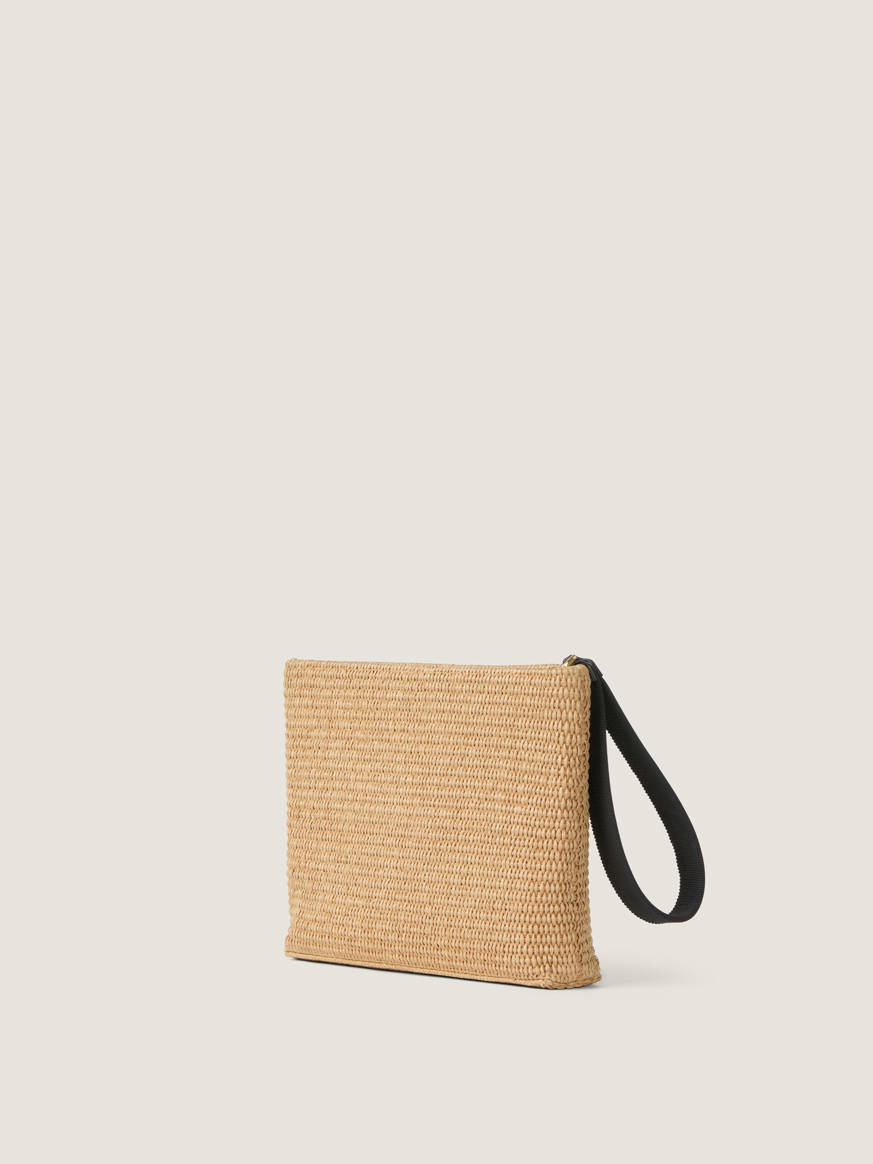 GIVENCHY pouch in raffia in - natural - BB60PNB2F6-101 | Givenchy US