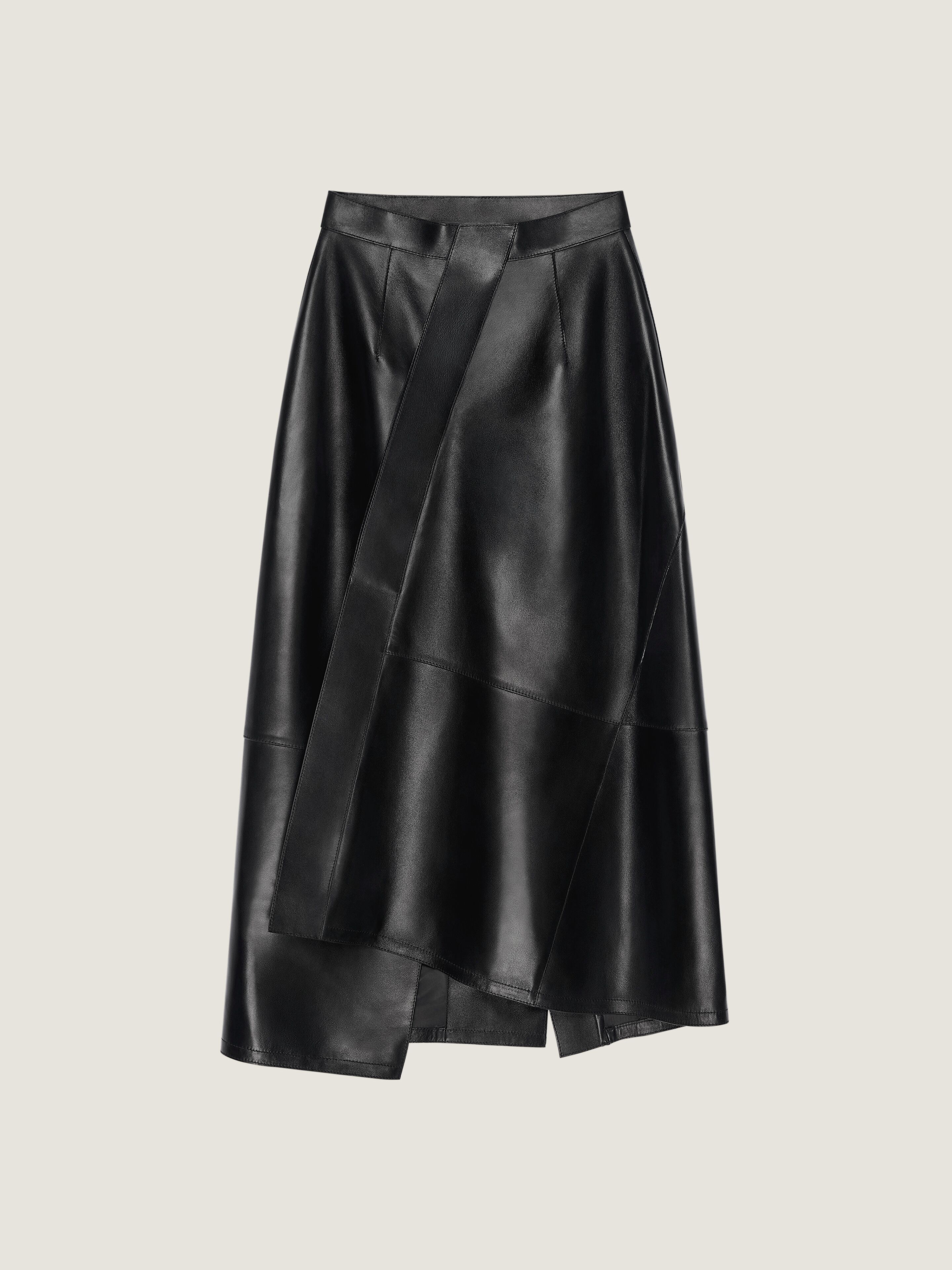 Midi asymmetric skirt in leather | Givenchy CA | Givenchy