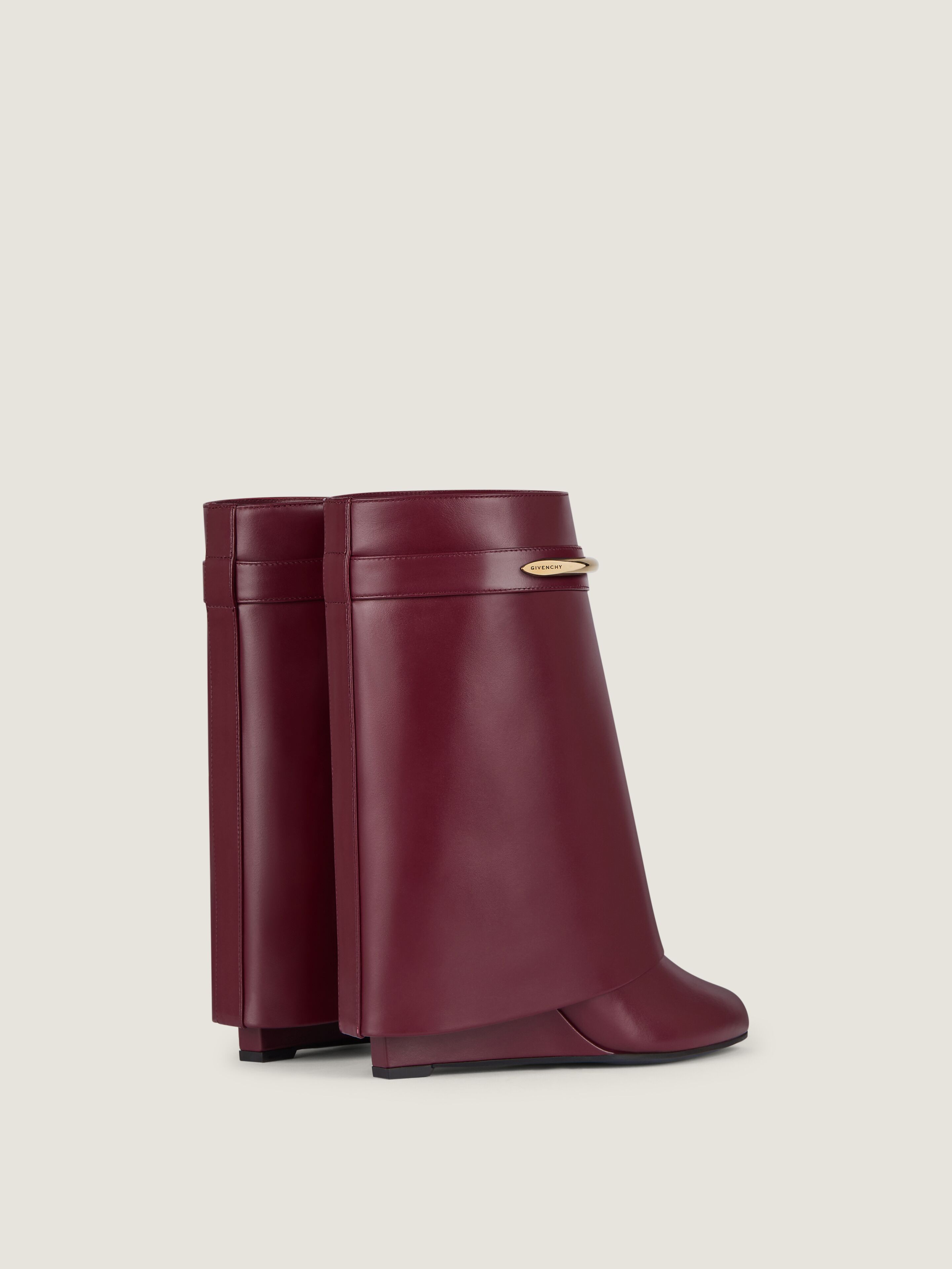 Shark Pinch ankle boots in leather in - burgundy - BE605LE1J7-604