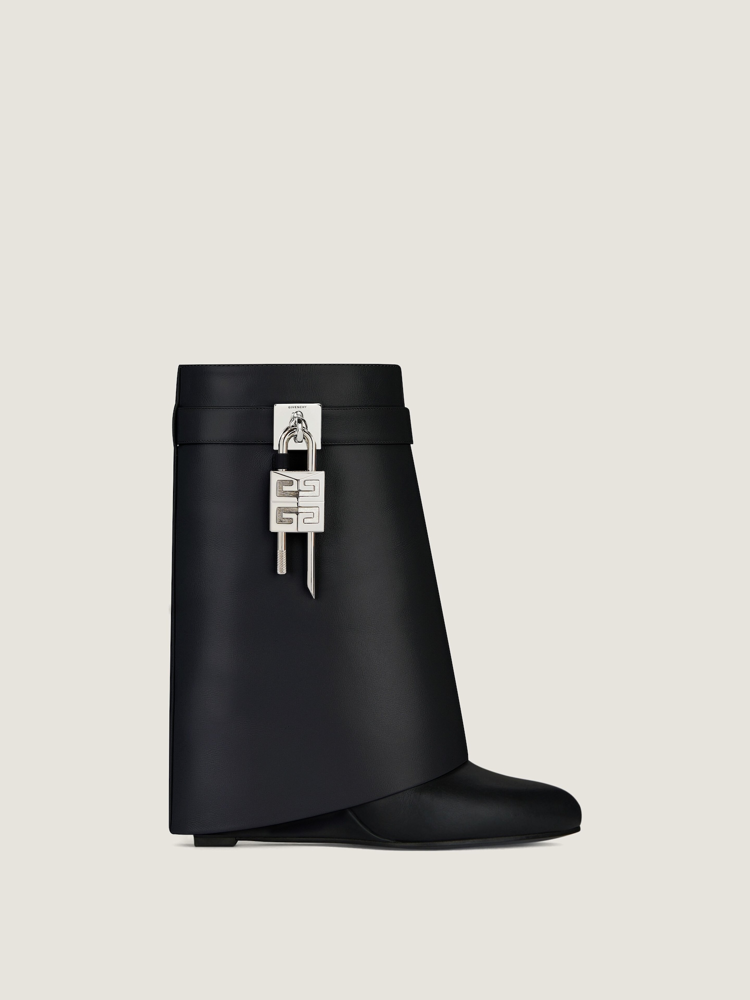 Shark Lock ankle boots in leather in black Givenchy US