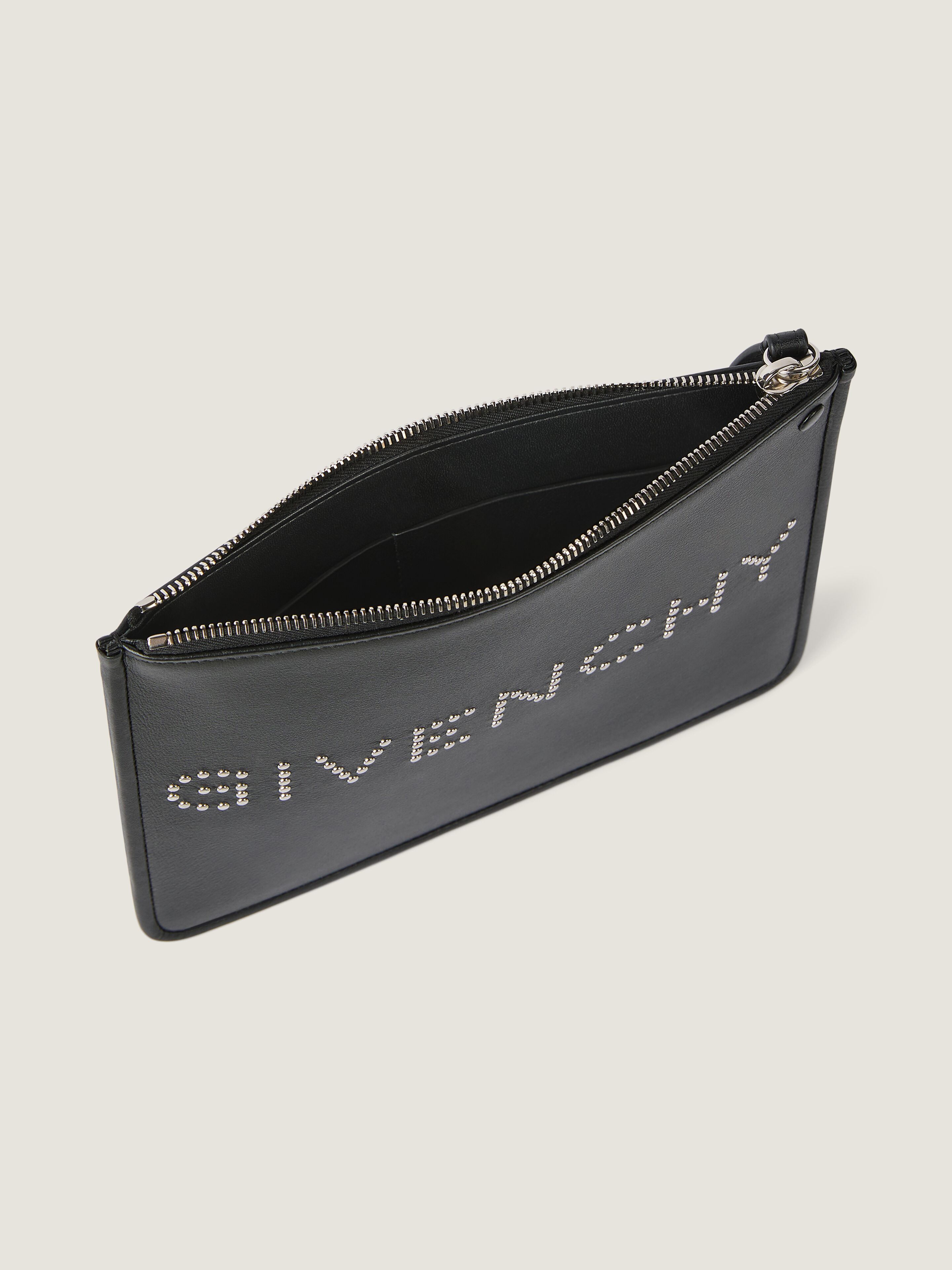 Givenchy Cargo pouch in leather with studs in - black - BK60GWK21Y