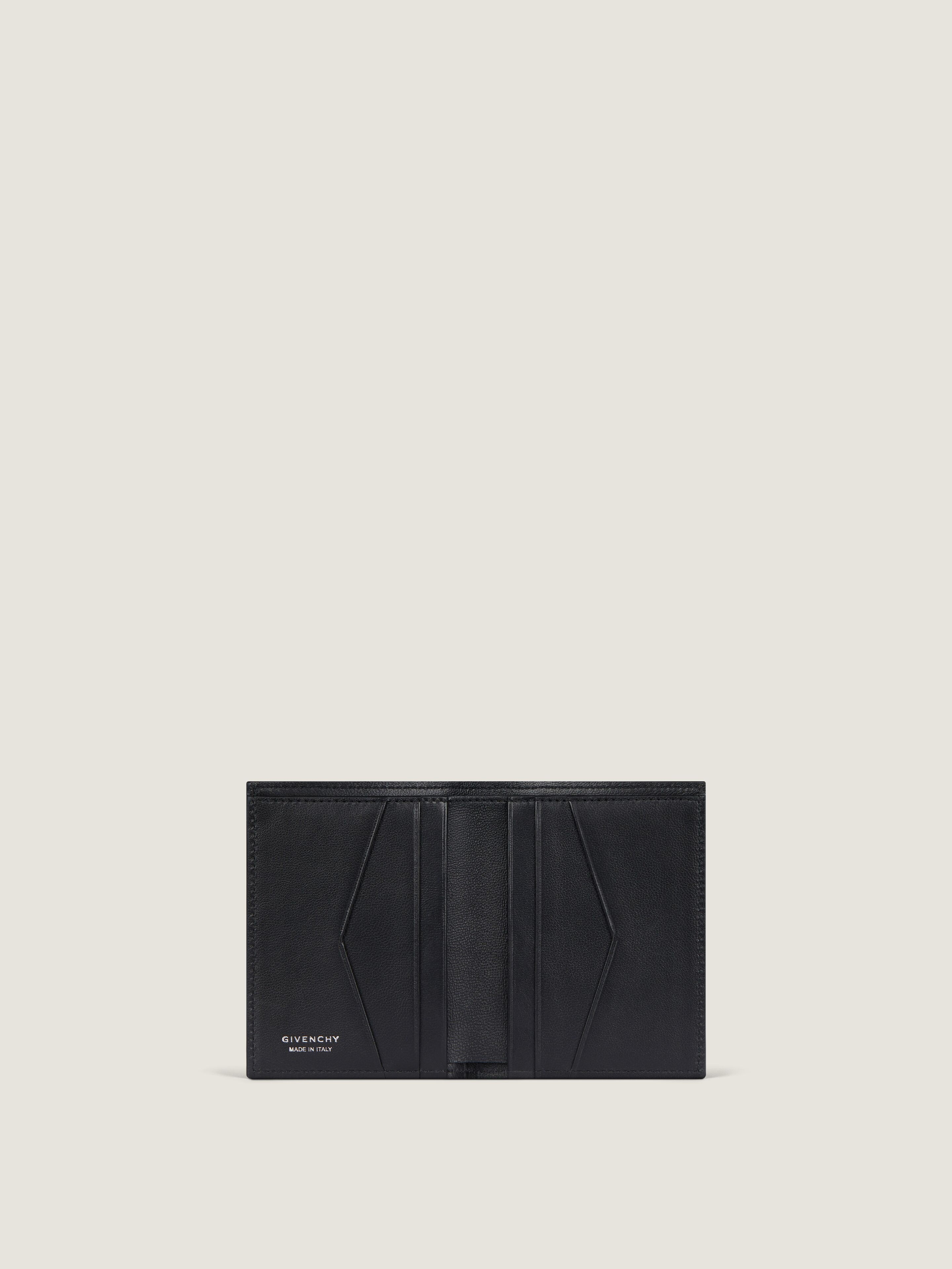 Card holder in grained leather in - black - BK608MK213-001
