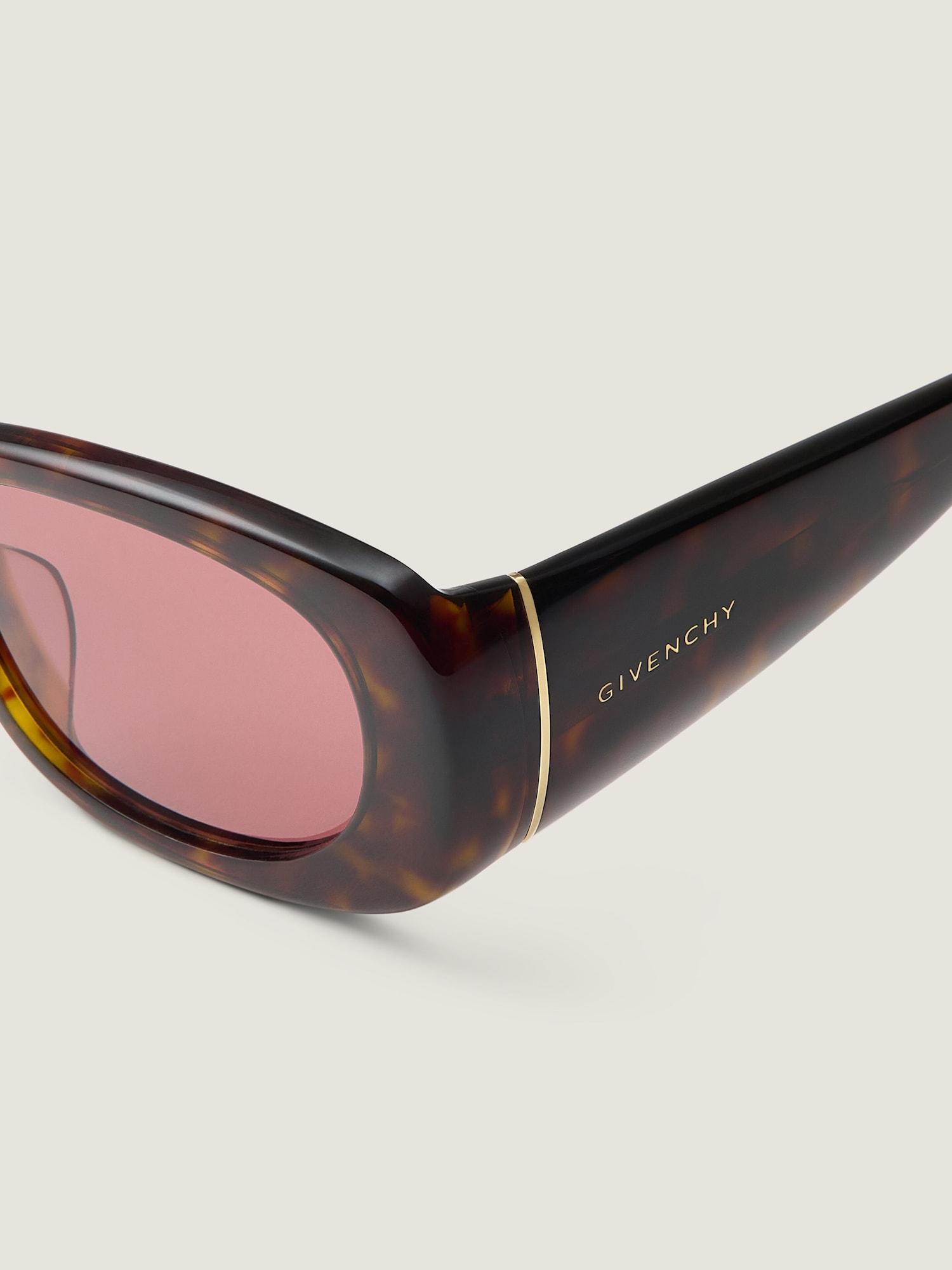 GIVENCHY Bold sunglasses in acetate | Givenchy US | Givenchy display picture 3