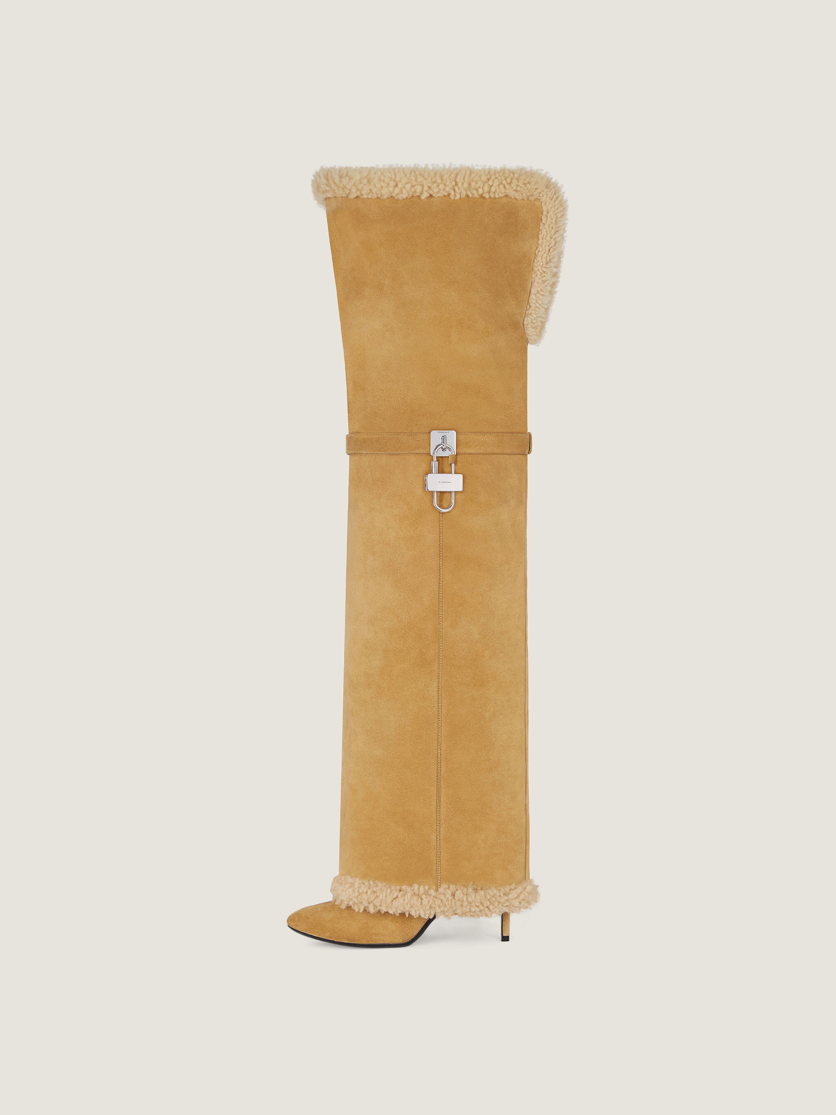 GIVENCHY☆シャークロック ステイレットアンクルブーツ スエード Shark Lock Stiletto ankle boots in suede in - hazel