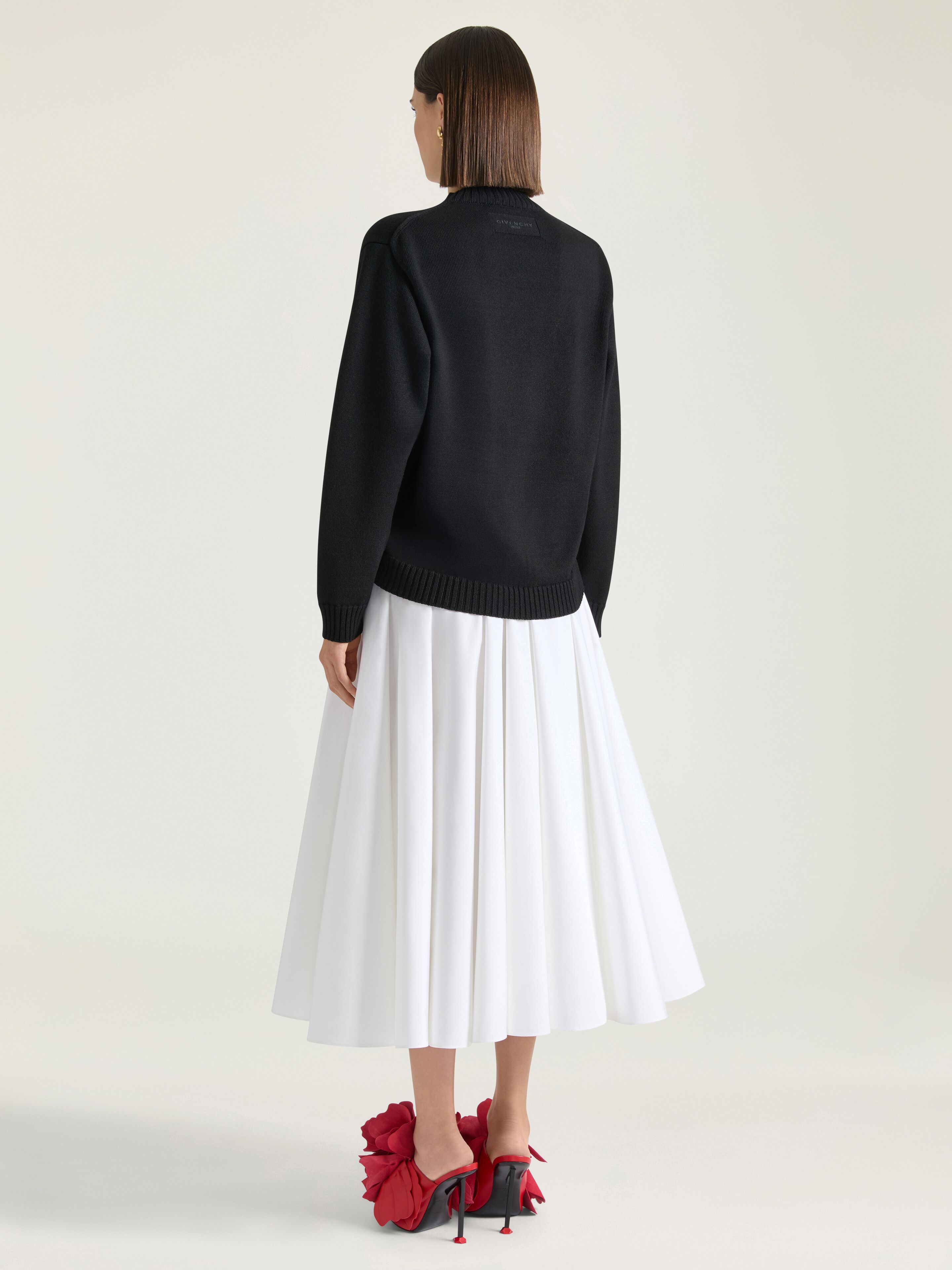 Pull froncé en laine - noir BW90WA4ZTV-001 | GIVENCHY FR