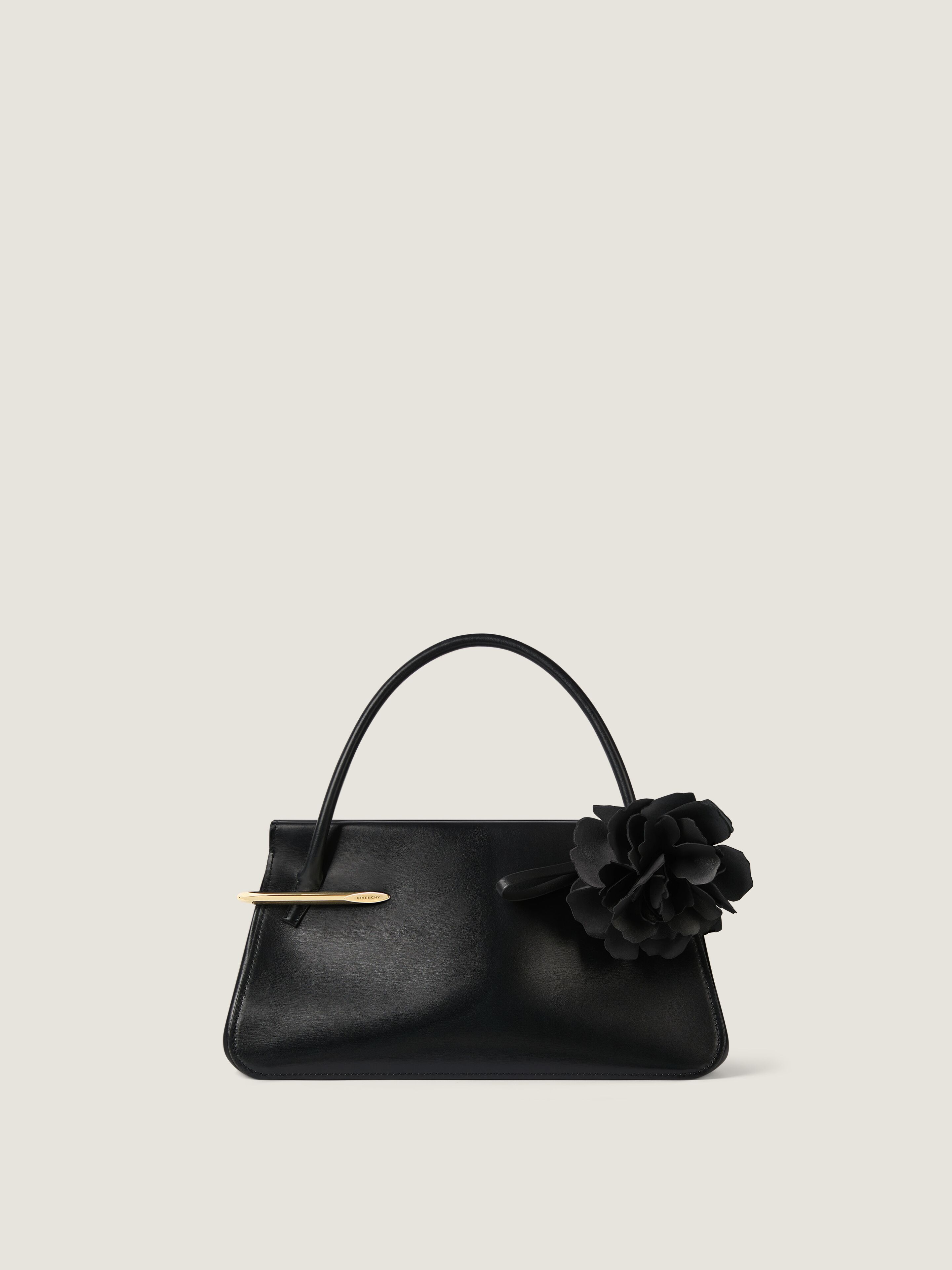 Small rose petals charm in nappa leather in - black - BB60RBB2H1