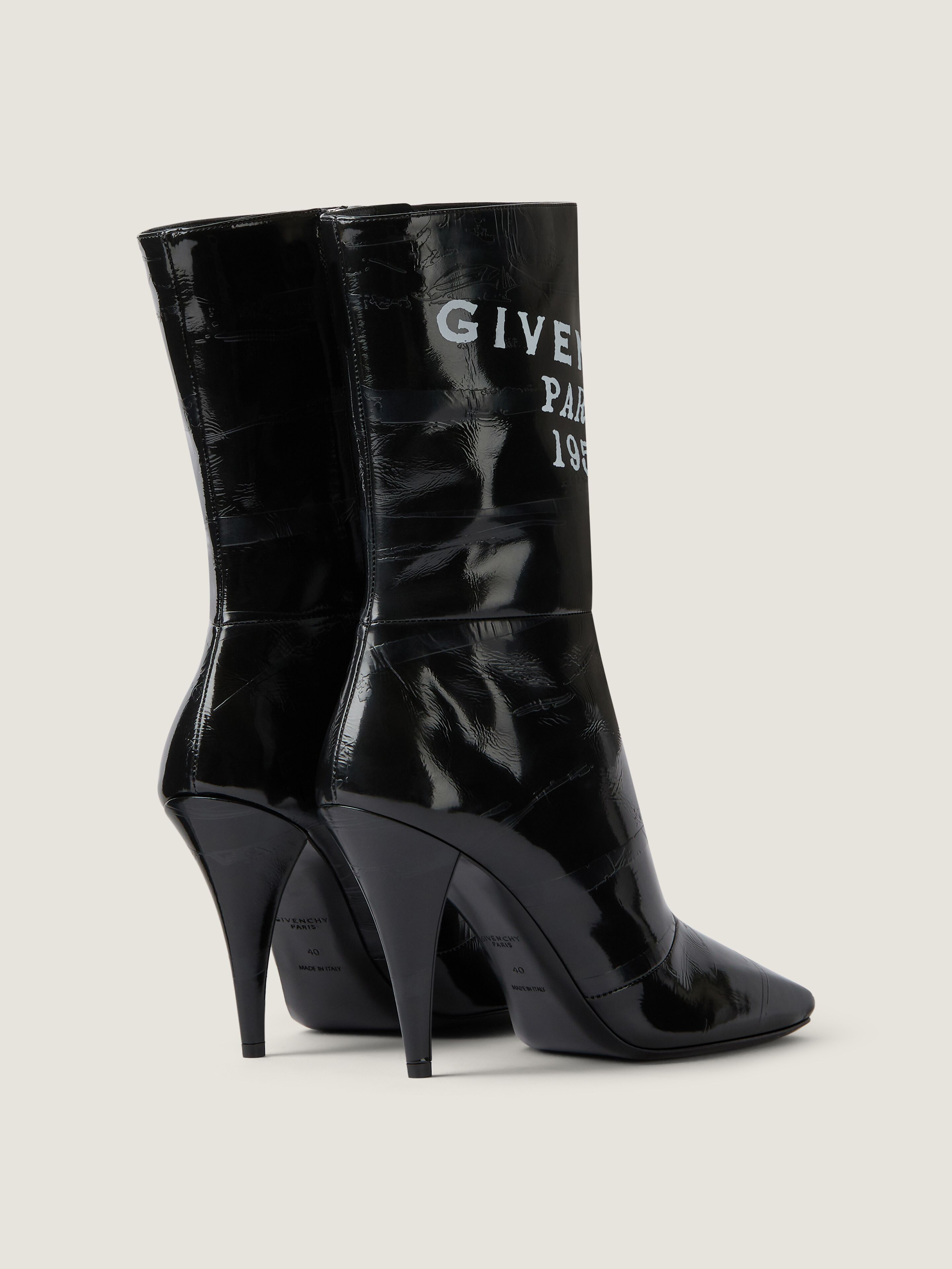 Sliced Square Givenchy Tape ankle boots in leather in - black