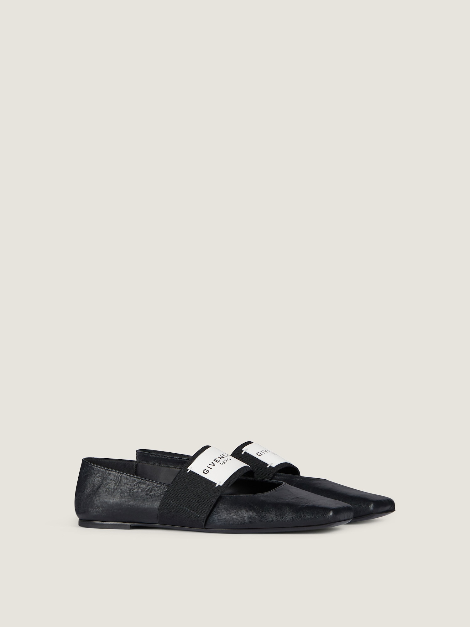 GIVENCHY スライスドスクエア テクスチャードレザー バレリーナ