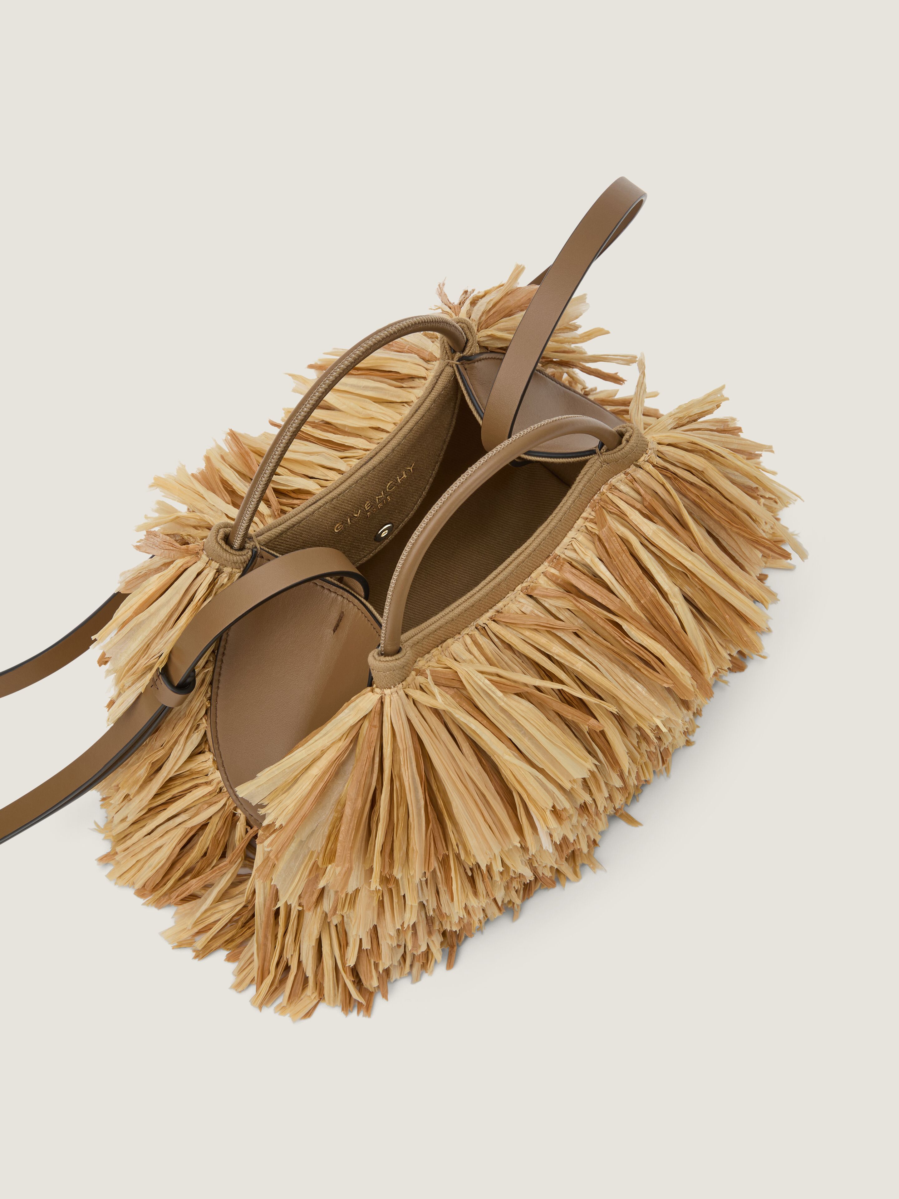 Nano Facet tote bag in raffia with fringes in - natural