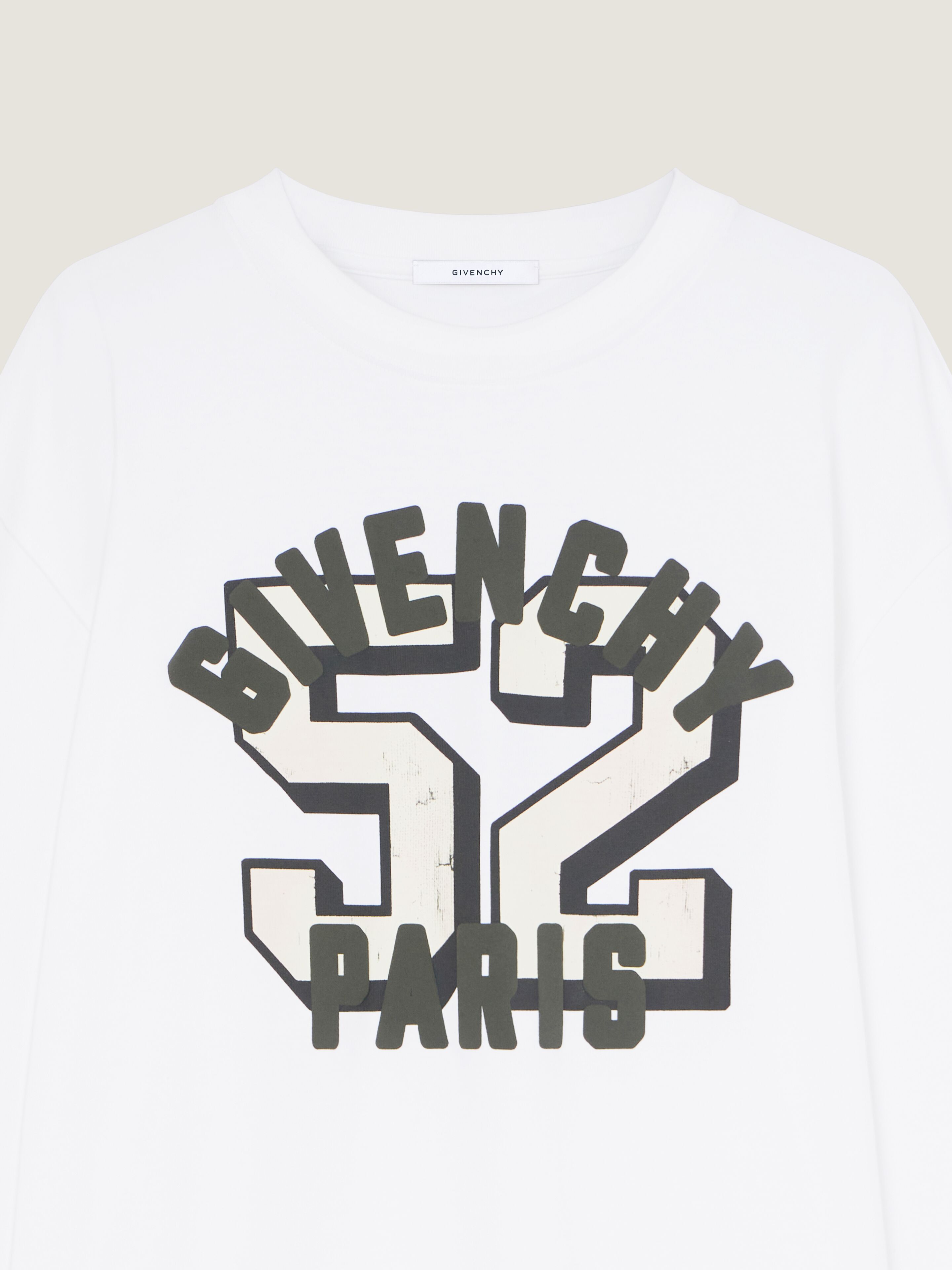Boxy-fit t-shirt in cotton with Givenchy Paris 52 print | Givenchy
