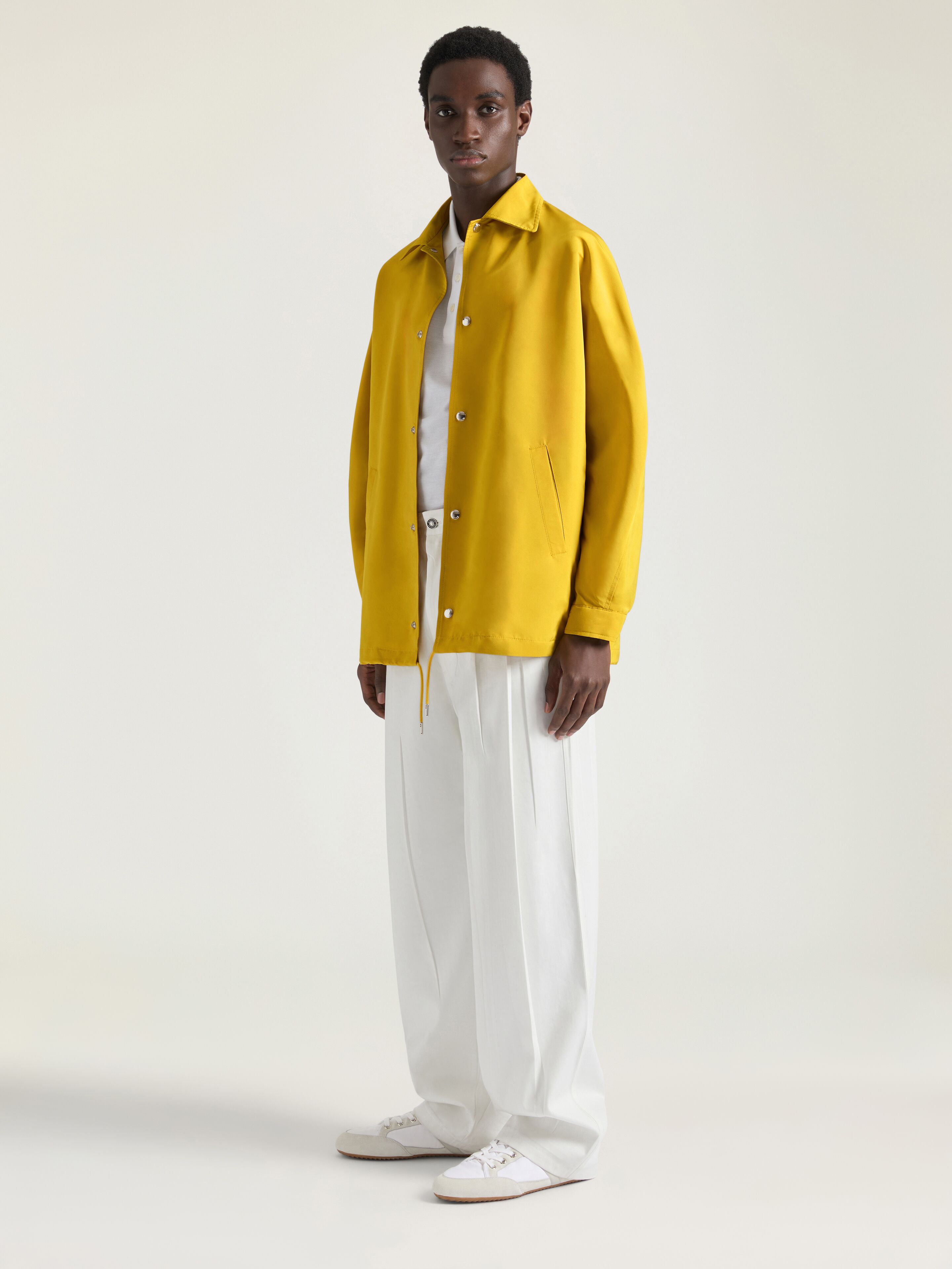 GIVENCHYスタンプ ジャケット - マスタード - ハイブランド | GIVENCHY JP