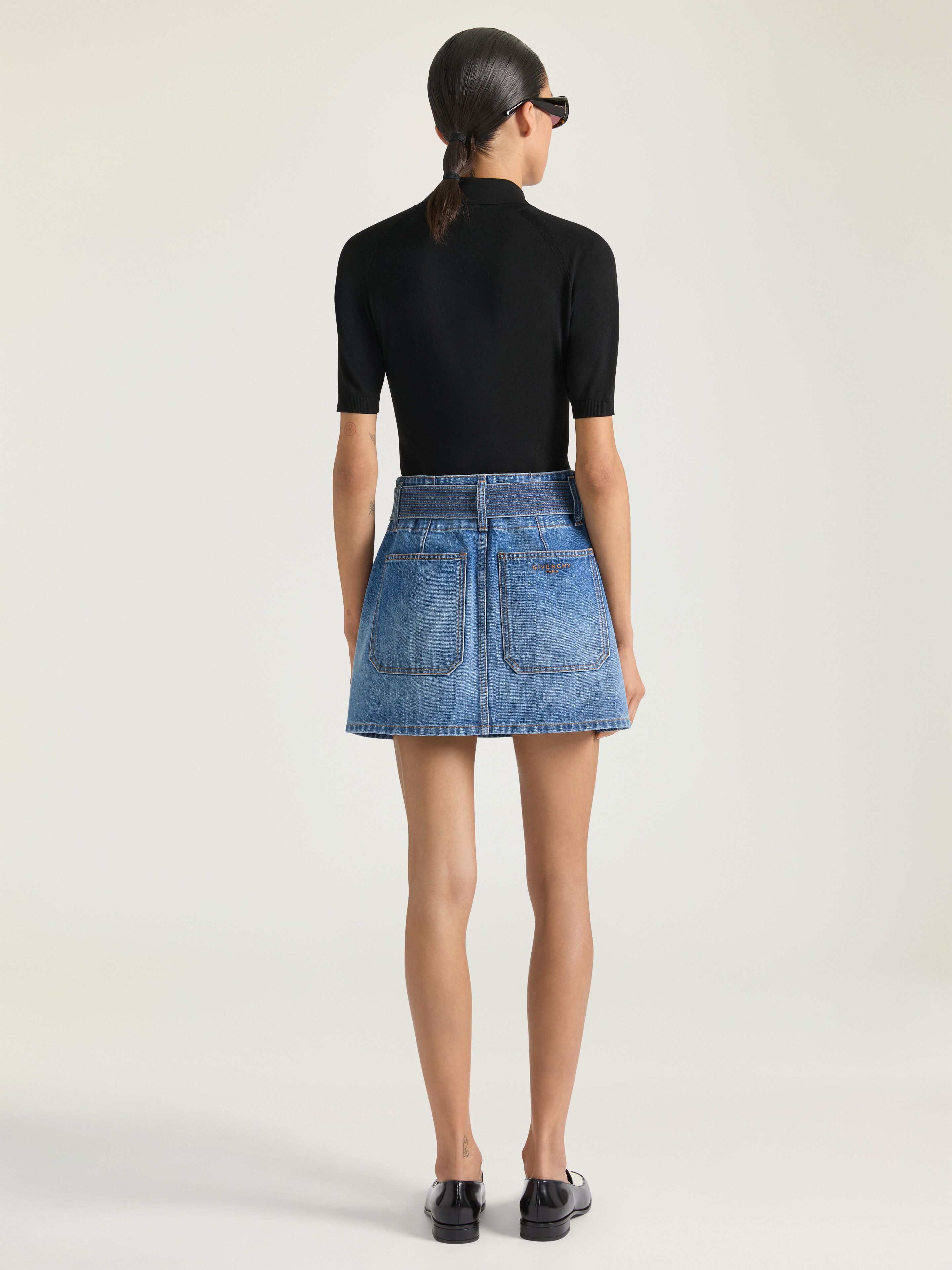 Cropped polo in second skin effect knit in - black - BW61L64ZU3
