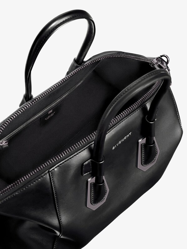 Small Antigona Sport bag in leather with metallic details