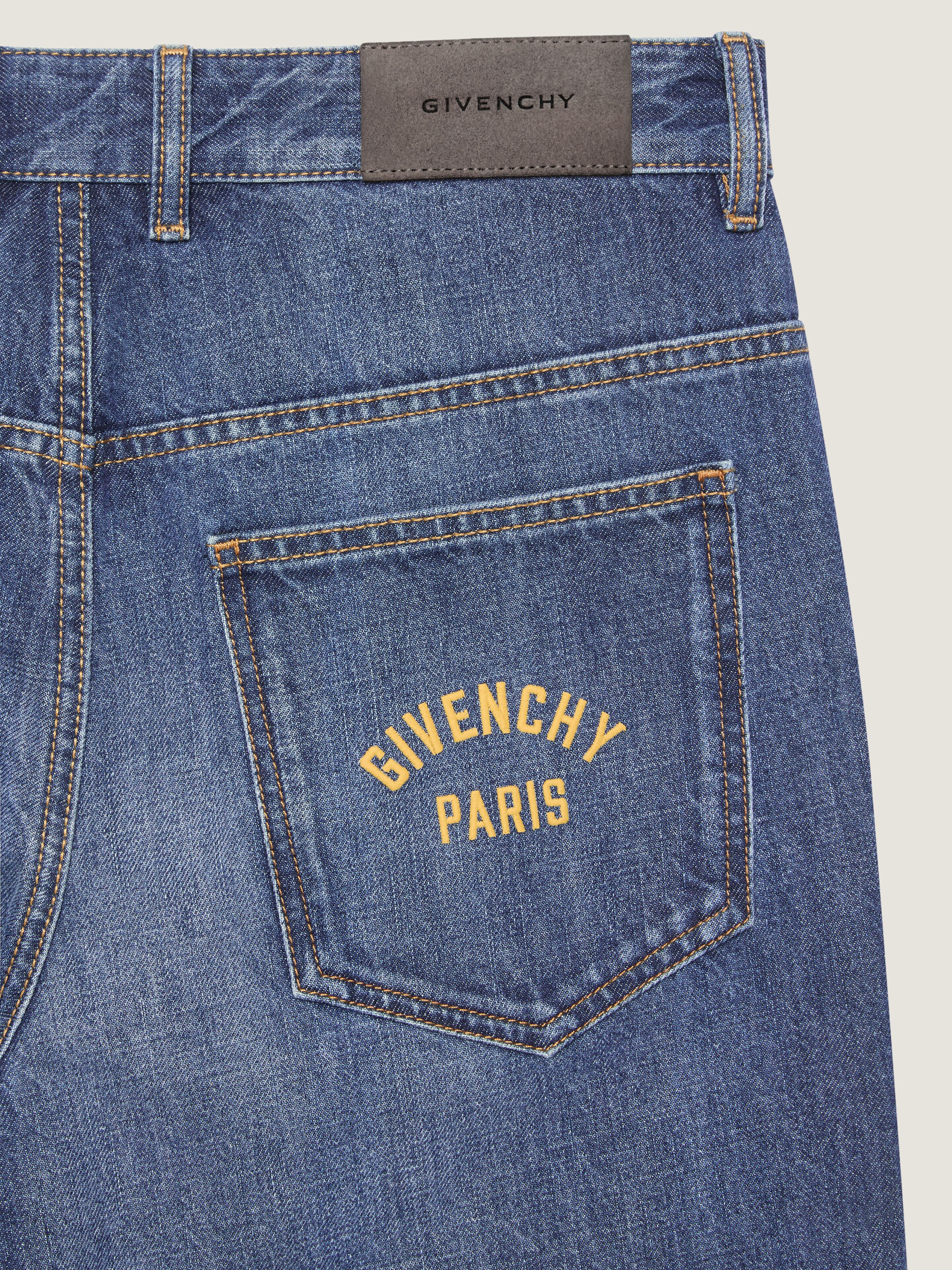 デニム・ジーパン GIVENCHY DARK BLUE COTTON DENIM JEANS Jeans in washed denim in - dark blue | Givenchy US