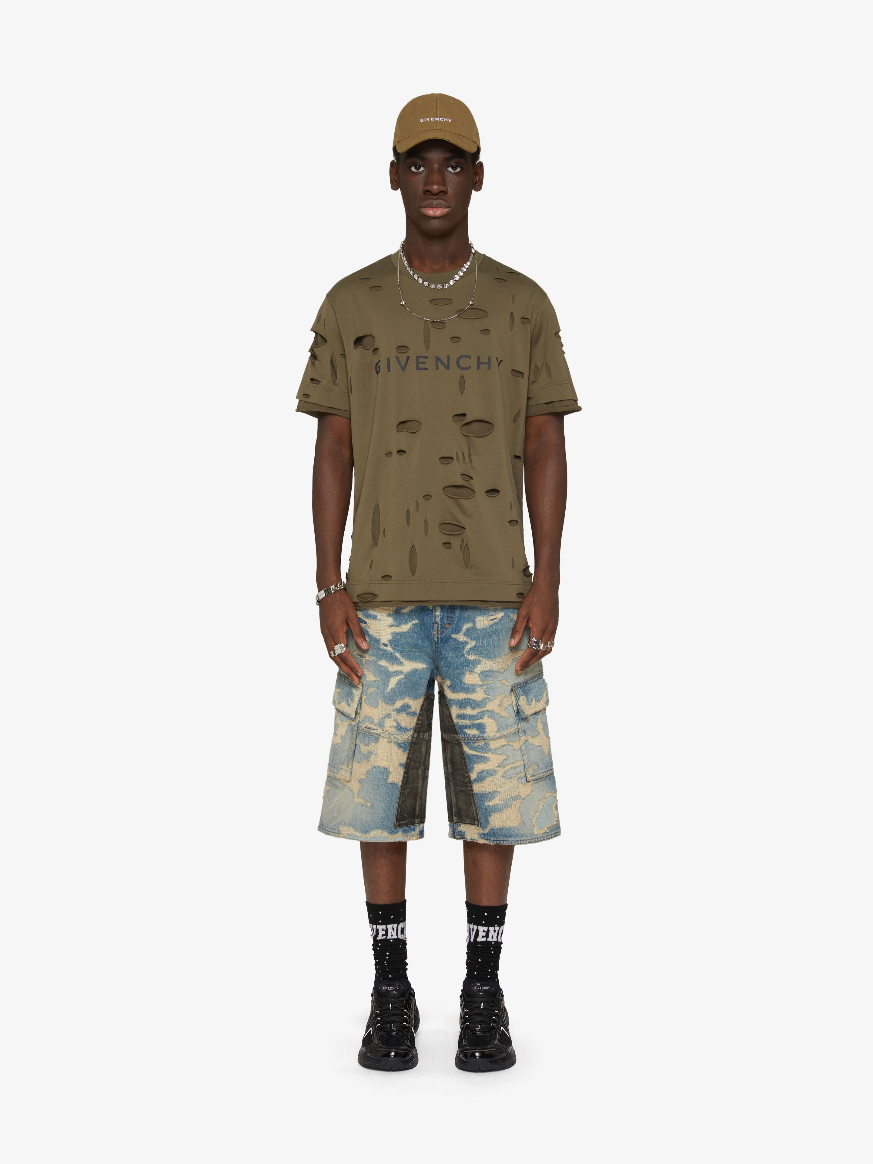 Welcome GIVENCHY oversized t-shirt in destroyed cotton Shipping Returns  Gift wrapping - khaki